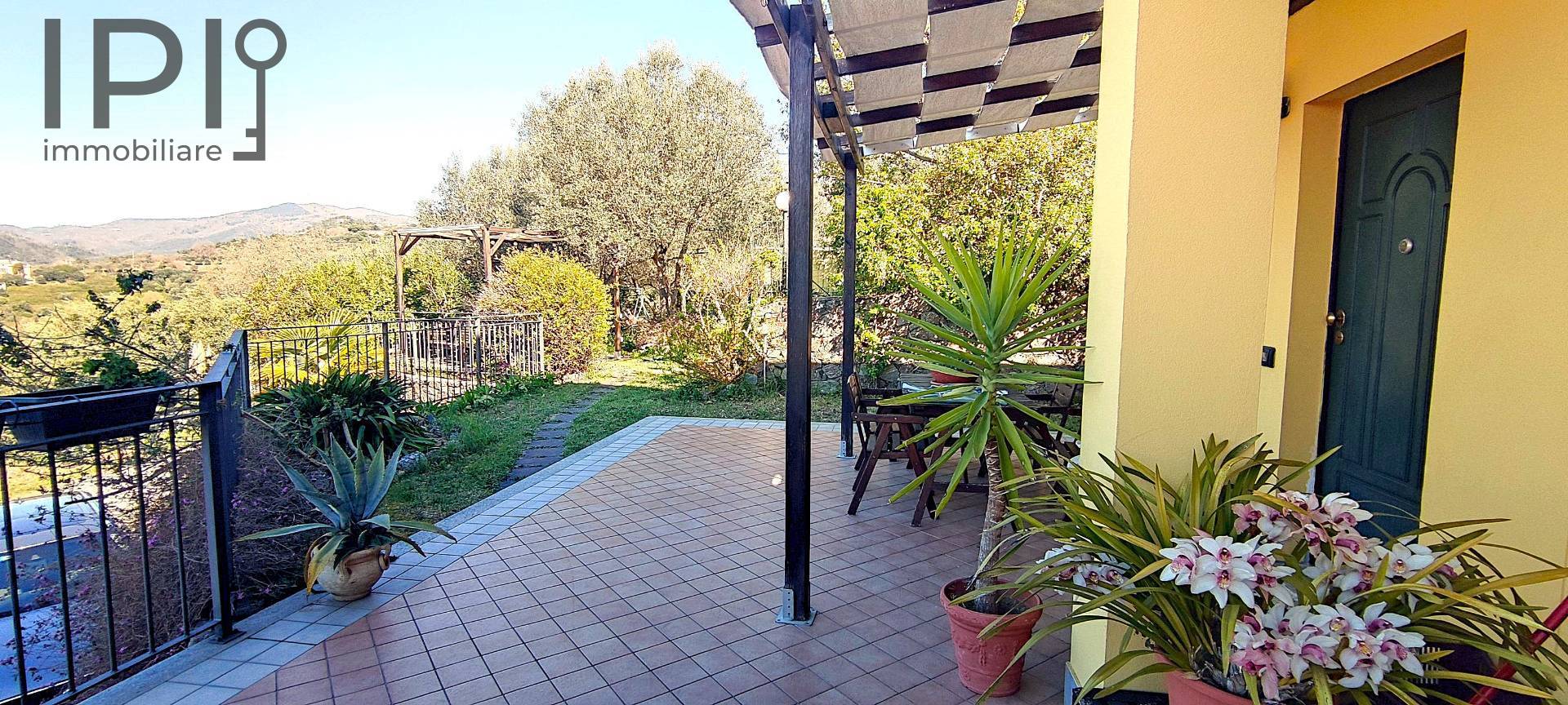 Villa / Villetta in vendita a Savona