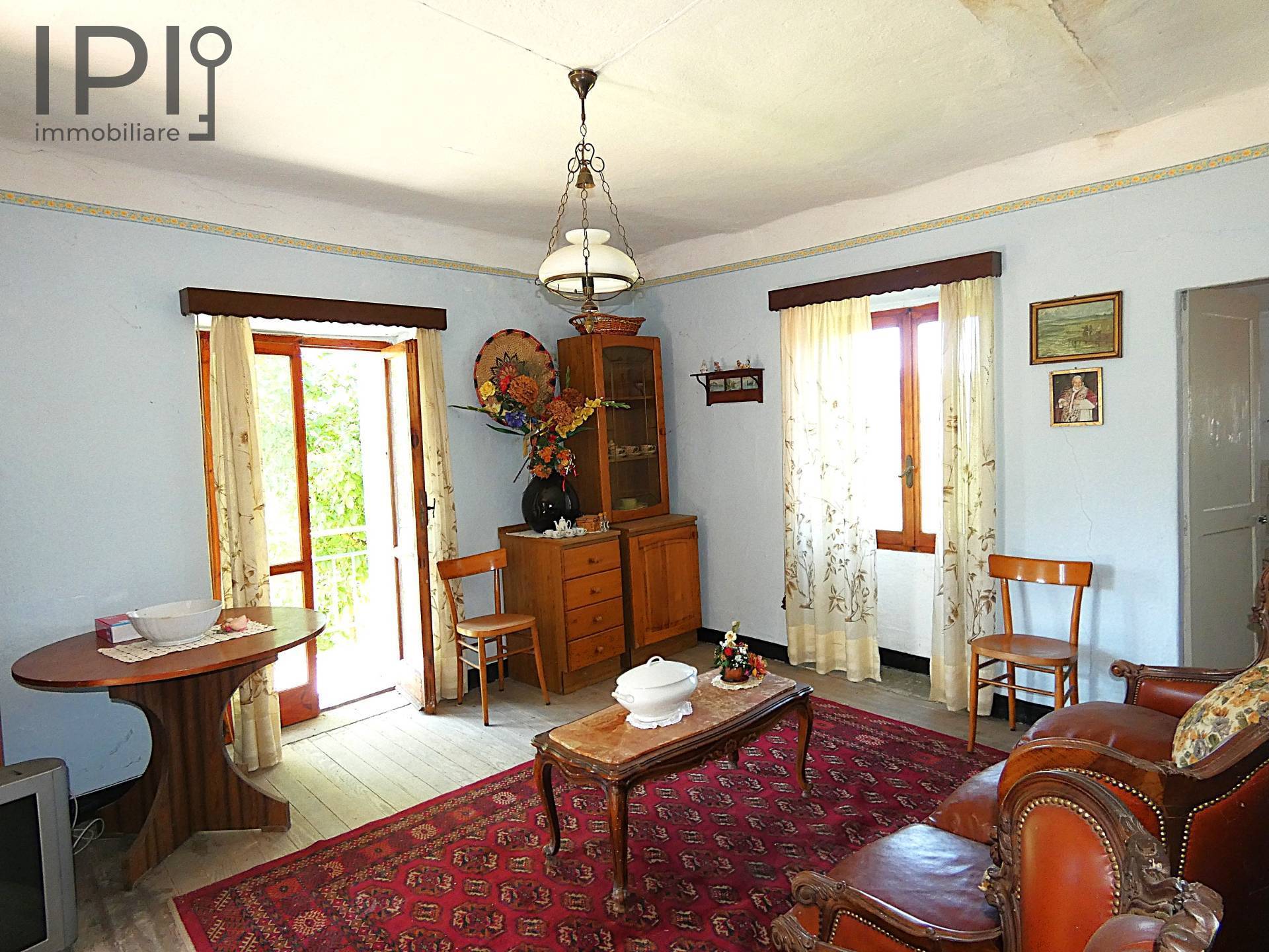 Casa in vendita a Piana Crixia, San Massimo
