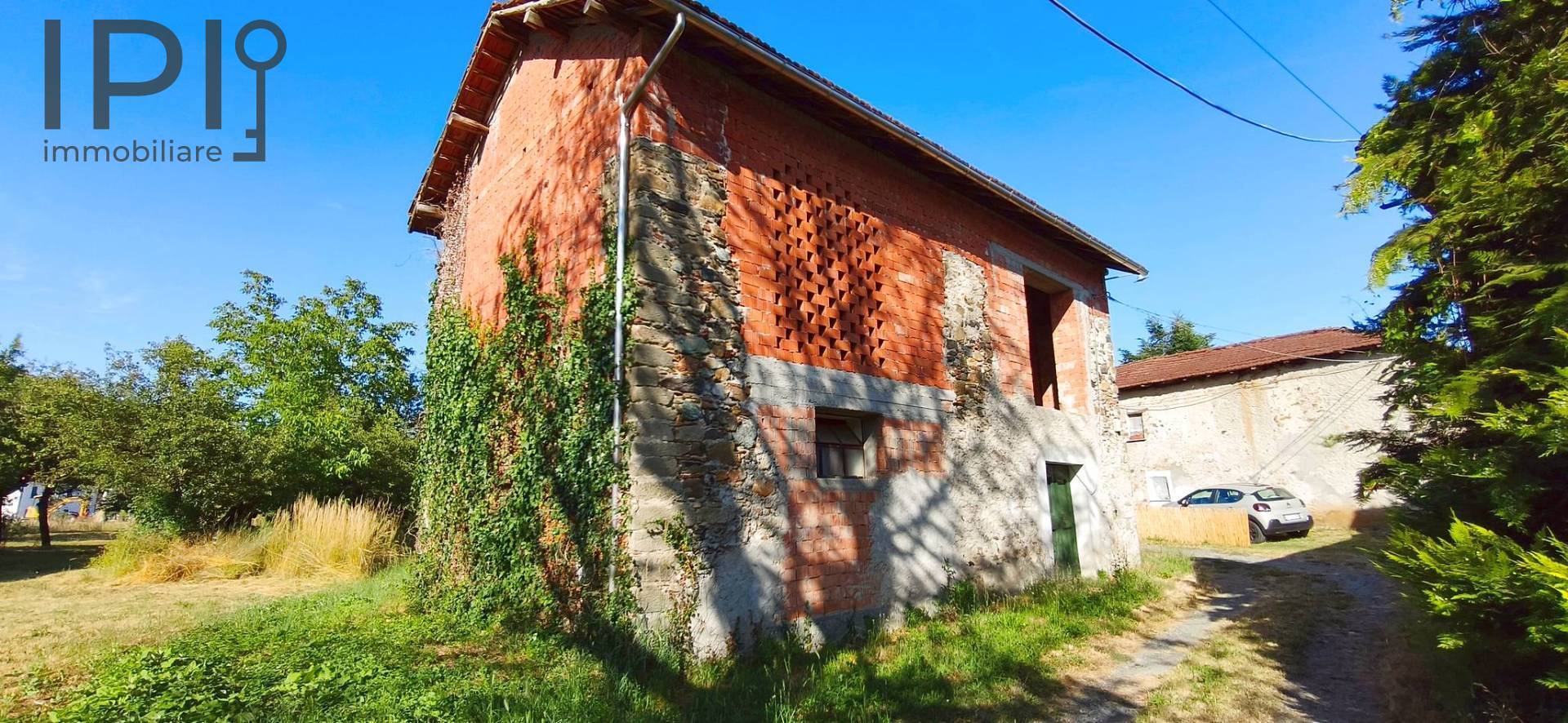 Villa / Villetta in vendita a Pareto, Miogliola
