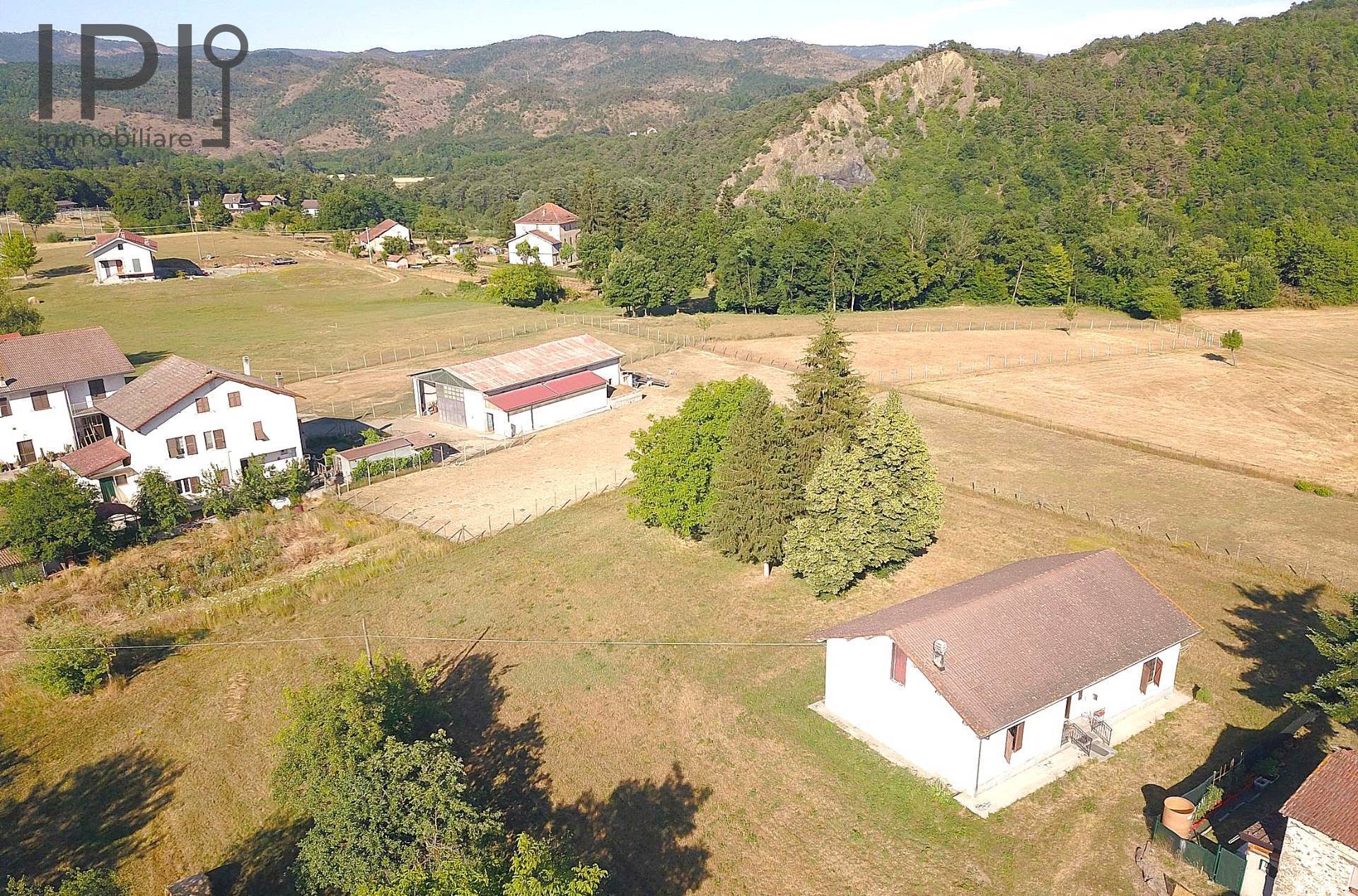 Villa / Villetta in vendita a Pareto, Miogliola