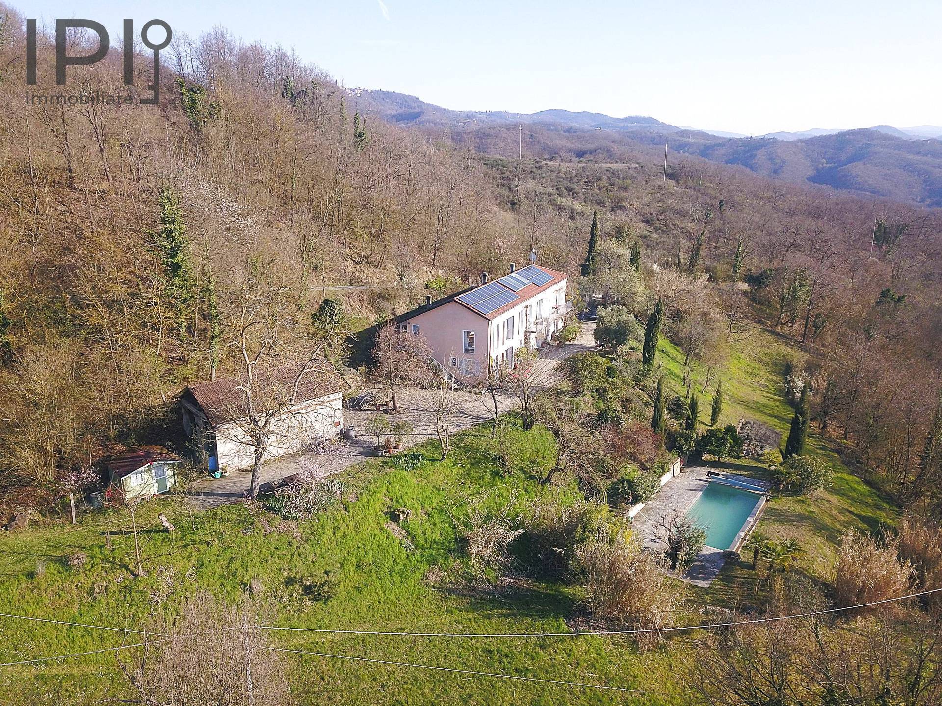 Cascinale / Podere in vendita a Cartosio