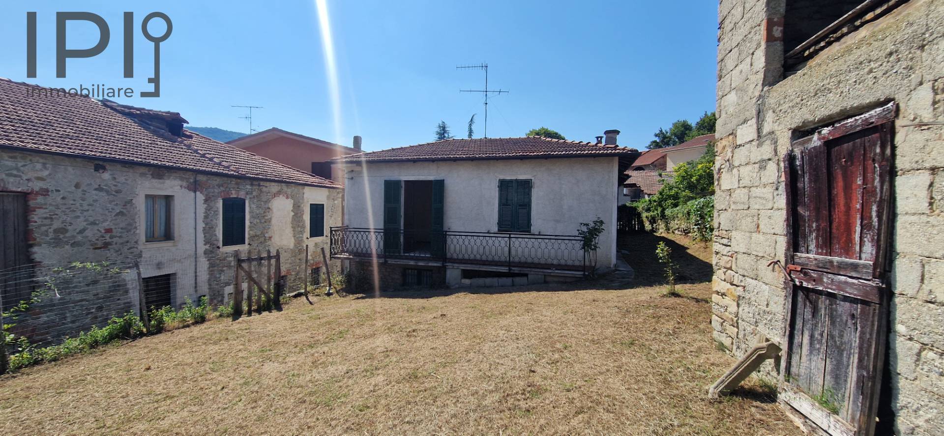 Casa - Semindipendente in vendita a Camerana