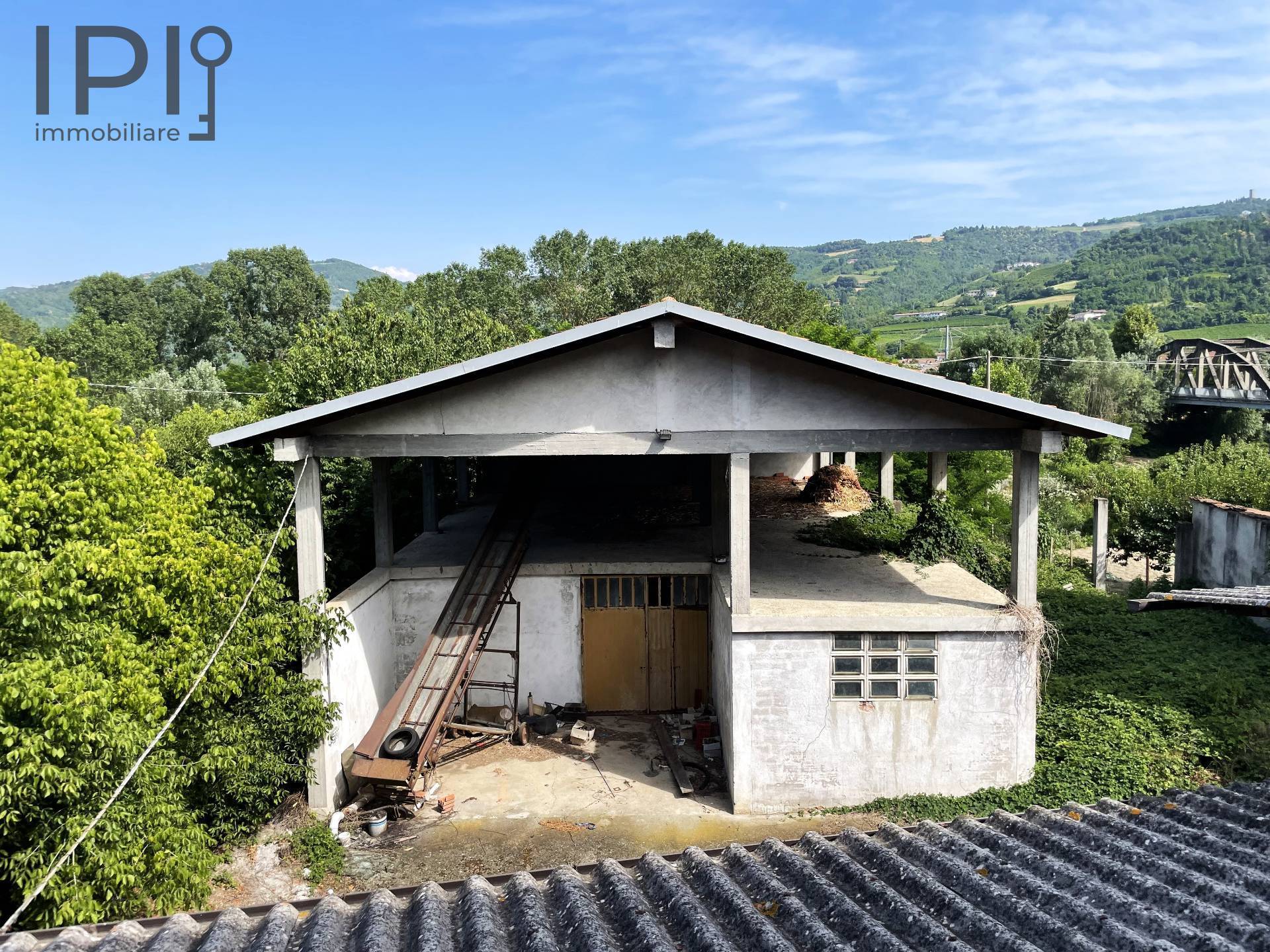 Villa Padronale - Semindipendente in vendita a Vesime