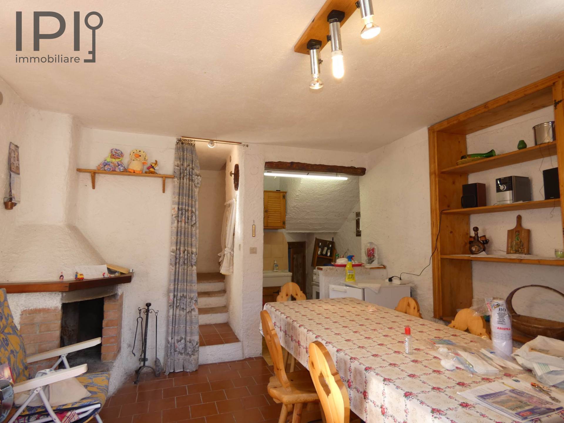 Casa in vendita a Piana Crixia