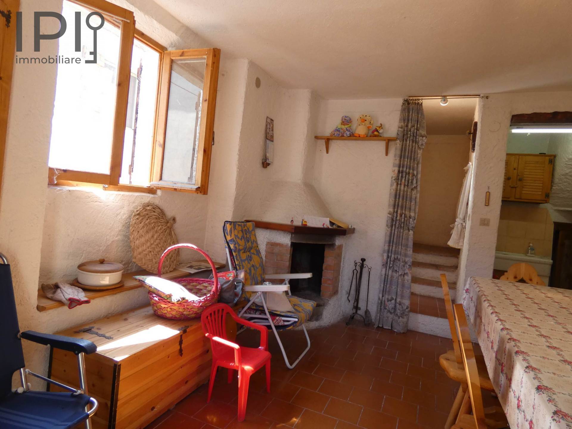 Casa in vendita a Piana Crixia