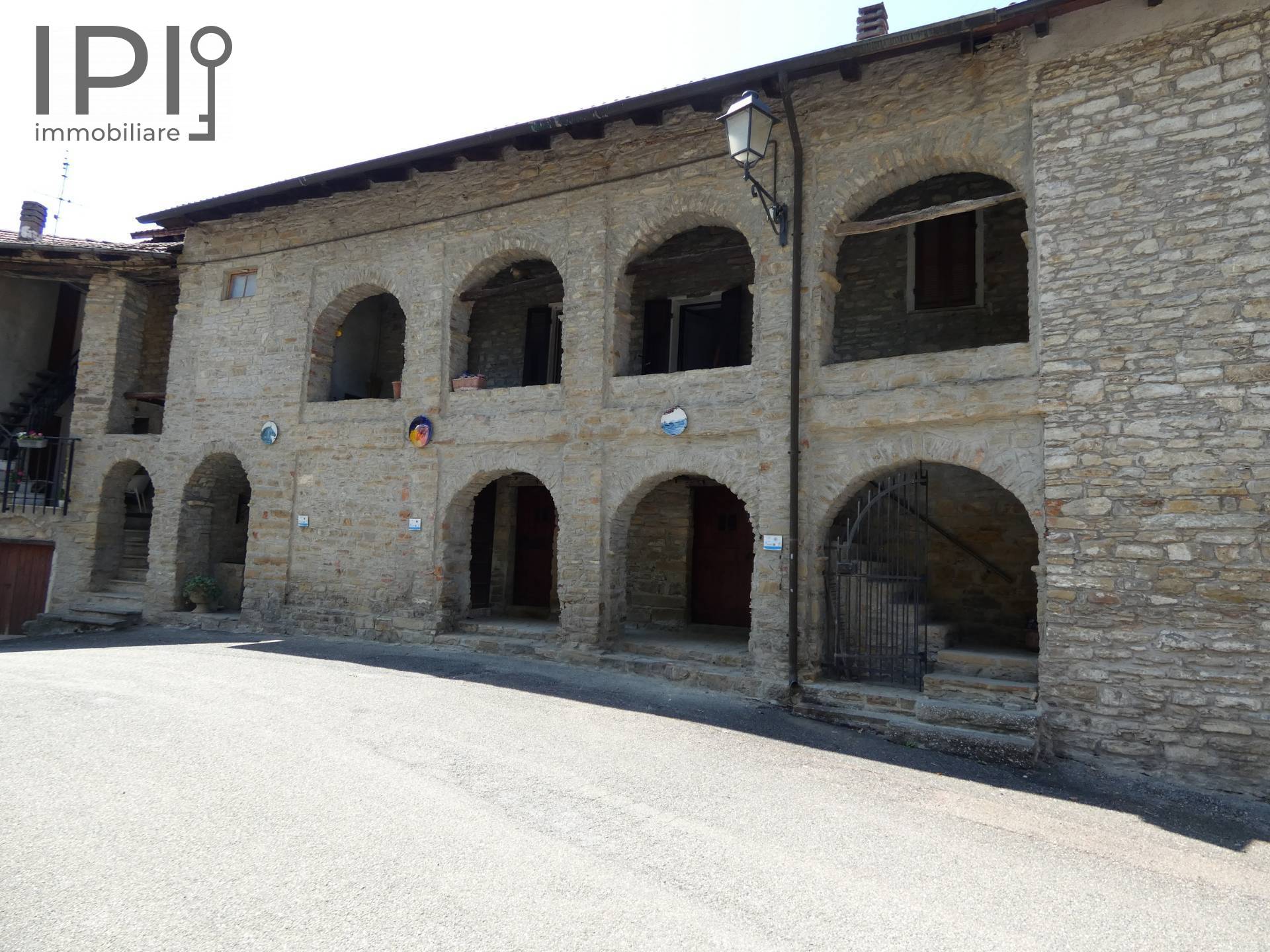Casa - Semindipendente in vendita a Denice