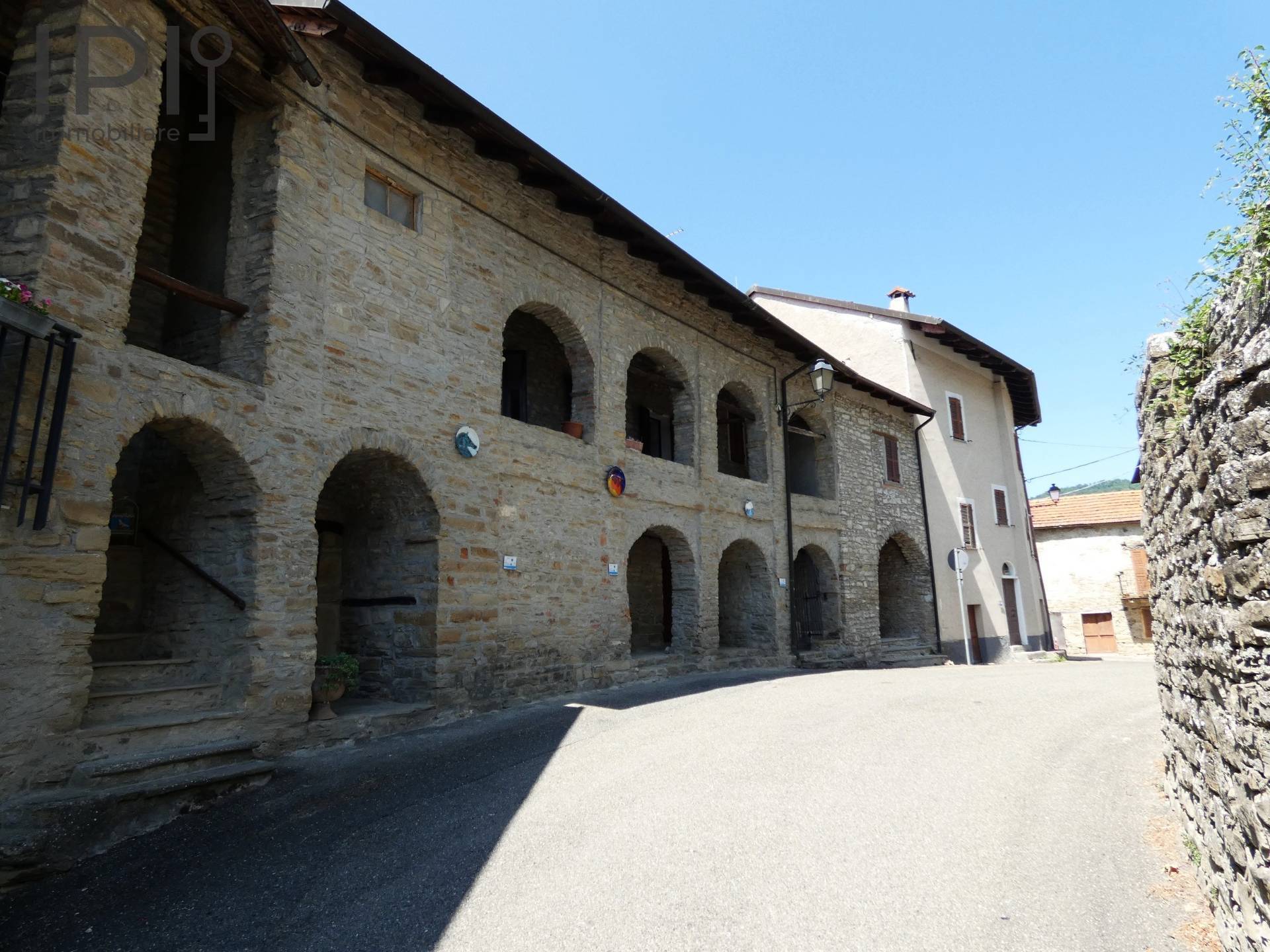 Casa - Semindipendente in vendita a Denice