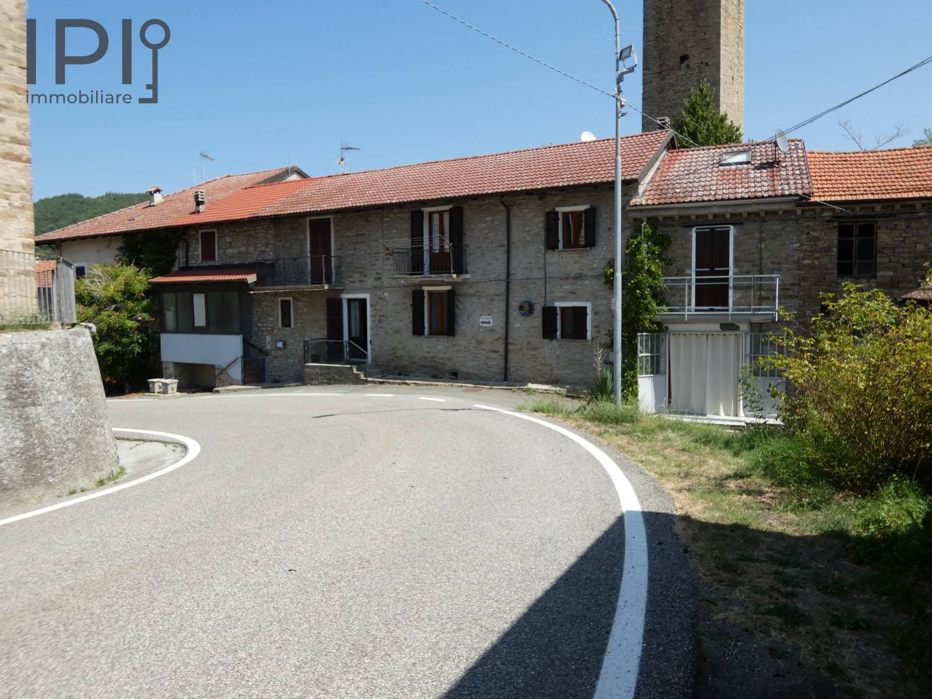 Casa - Semindipendente in vendita a Denice