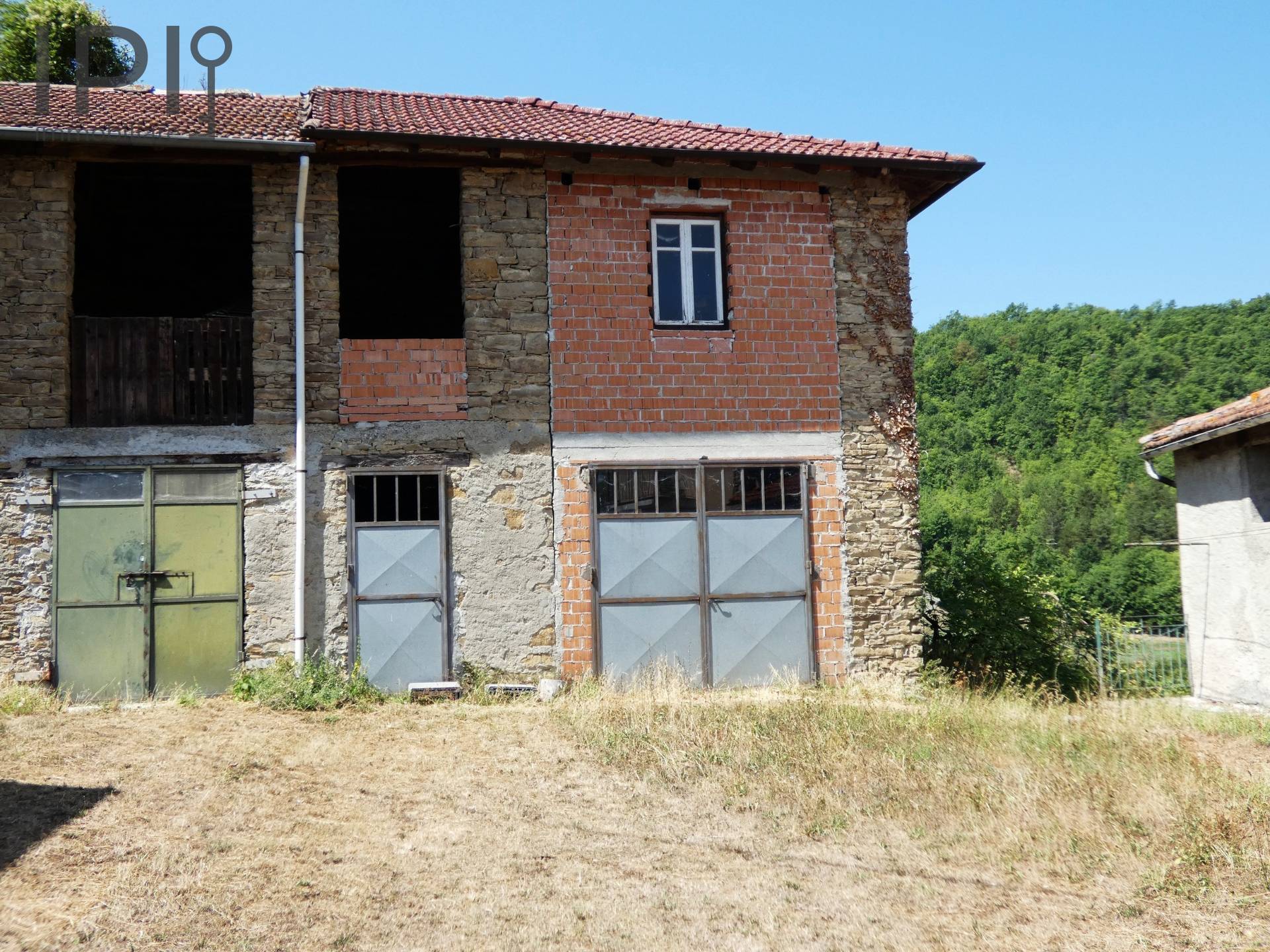 Casa - Semindipendente in vendita a Denice