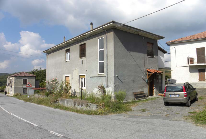Casa in vendita a Piana Crixia