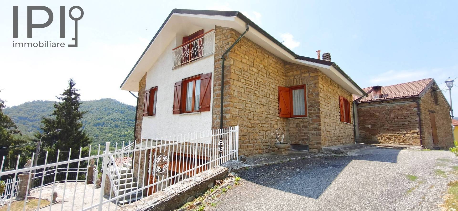 Villa / Villetta in vendita a Serole