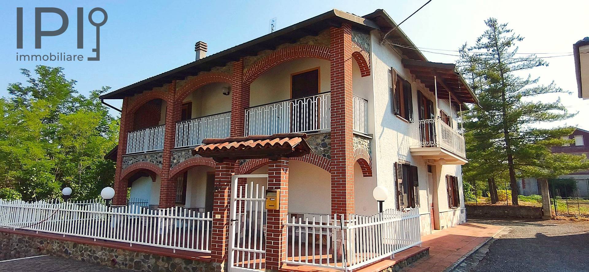 Casa in vendita a Pareto, Roboaro