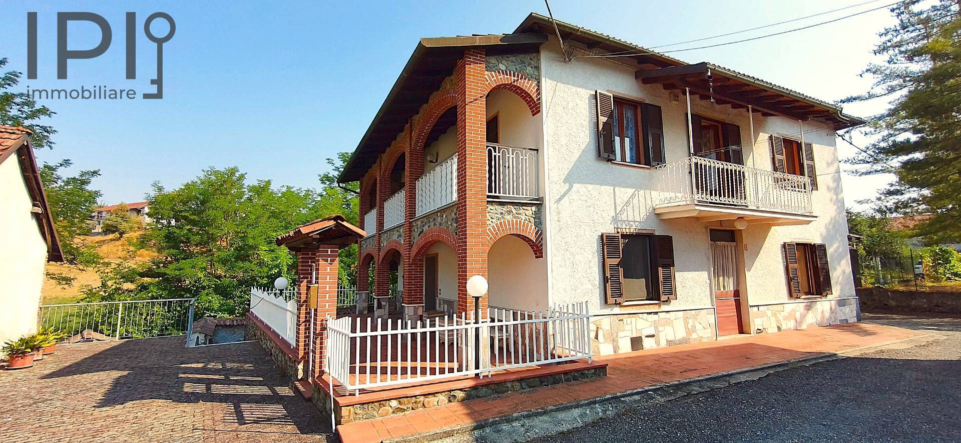 Casa in vendita a Pareto, Roboaro