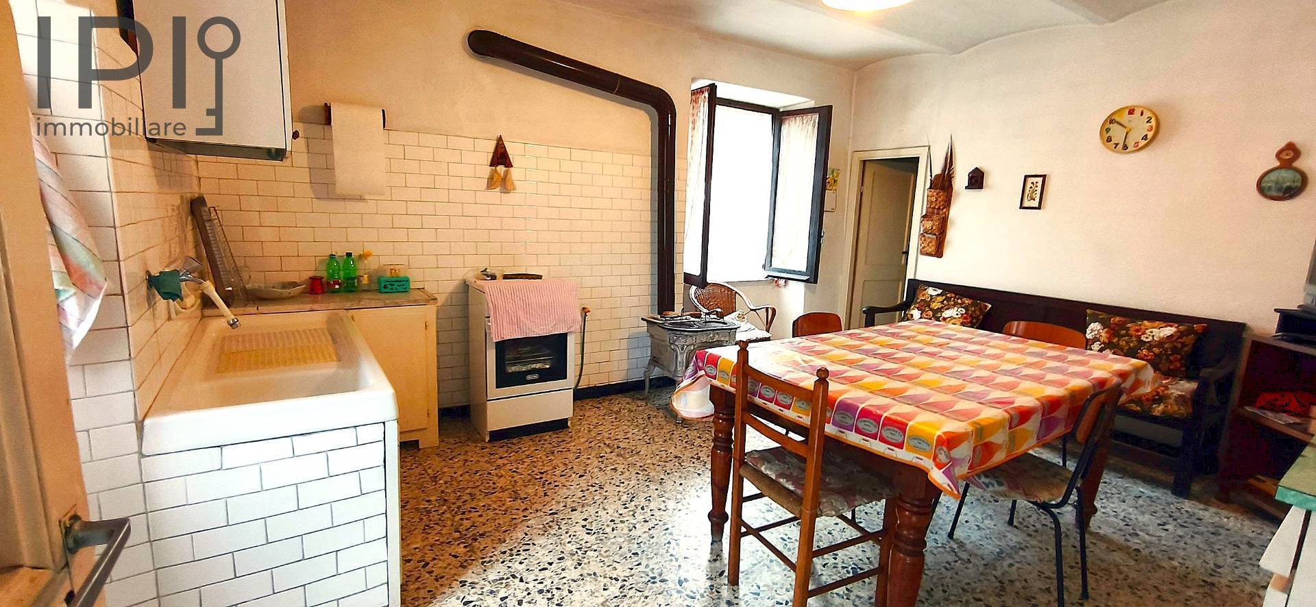 Casa in vendita a Pareto, Roboaro