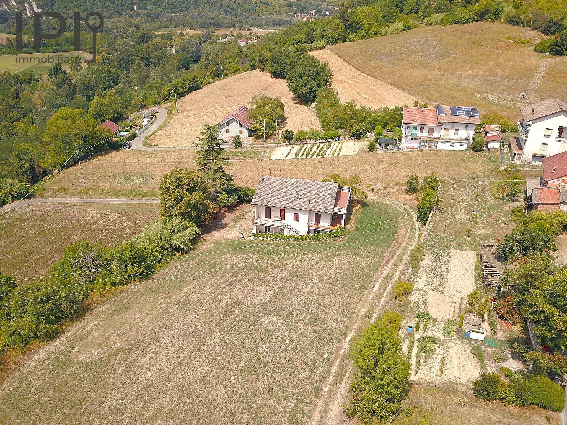 Villa / Villetta in vendita a Ponti