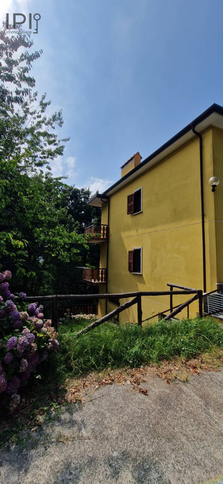 Villa Padronale in vendita a Giusvalla