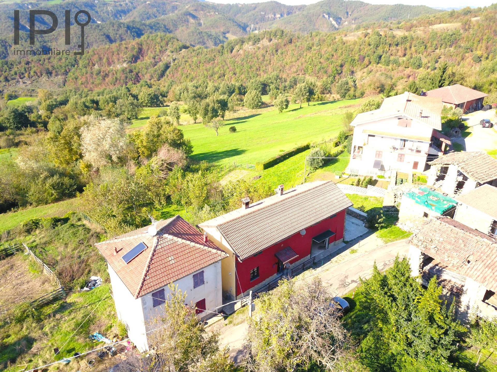 Villa / Villetta in vendita a Borghetto di Borbera, Fontana