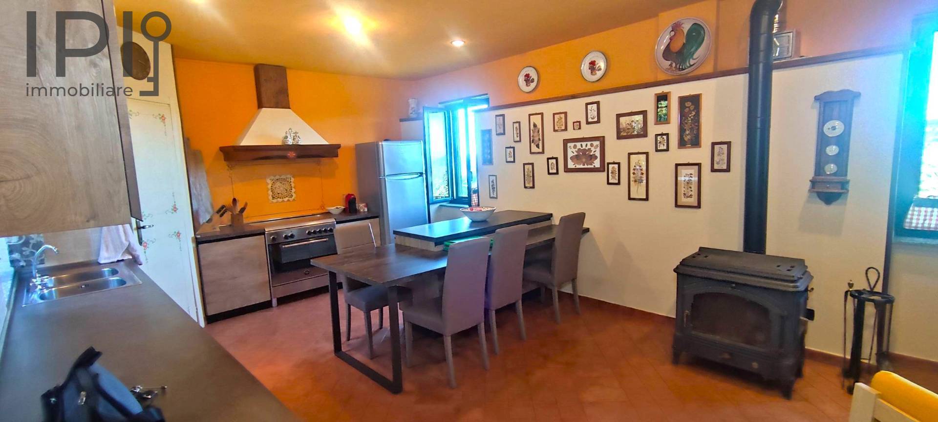 Villa / Villetta in vendita a Borghetto di Borbera, Fontana