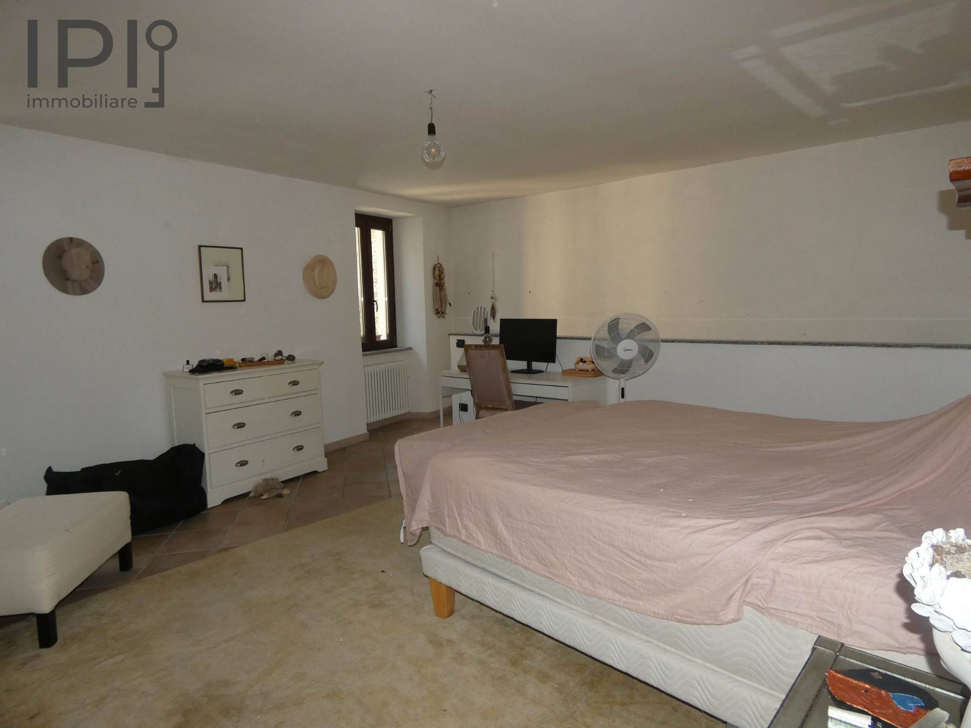 Casa - Semindipendente in vendita a Pareto