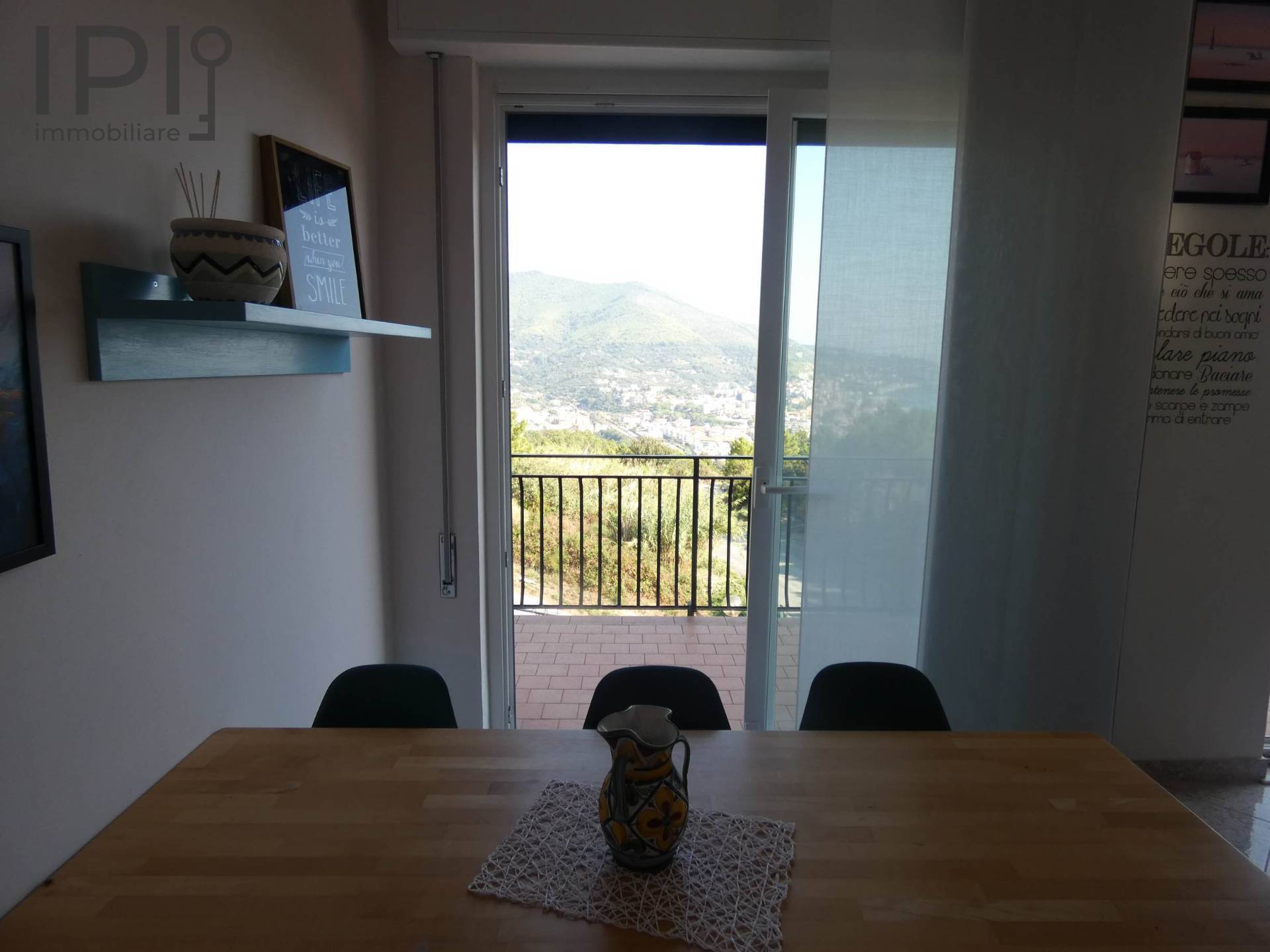Villa / Villetta in vendita a Noli