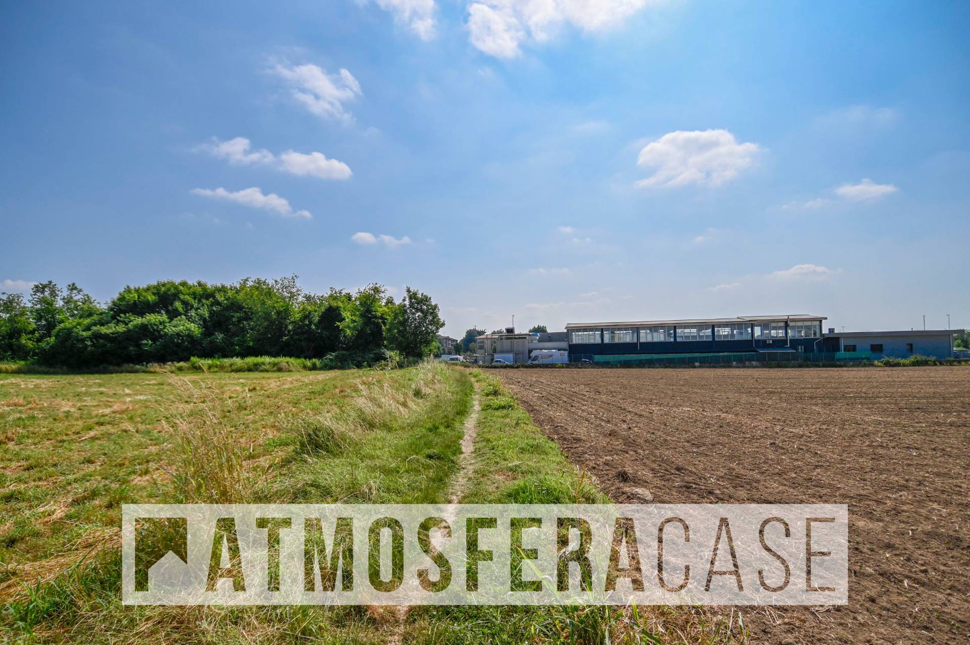 Terreno edificabile in vendita a Bellusco