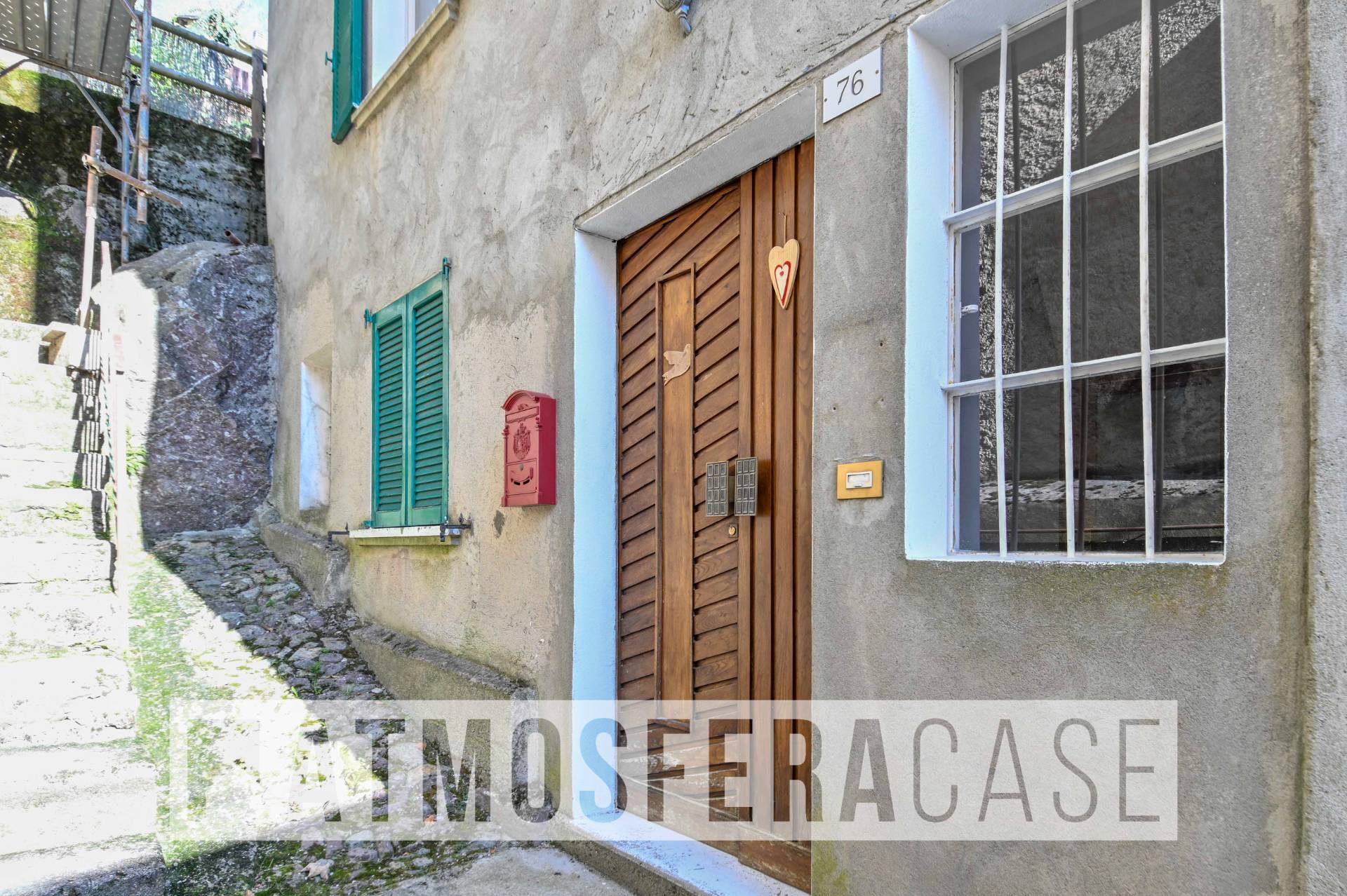 PORZIONE DI CASA in vendita a Ornica