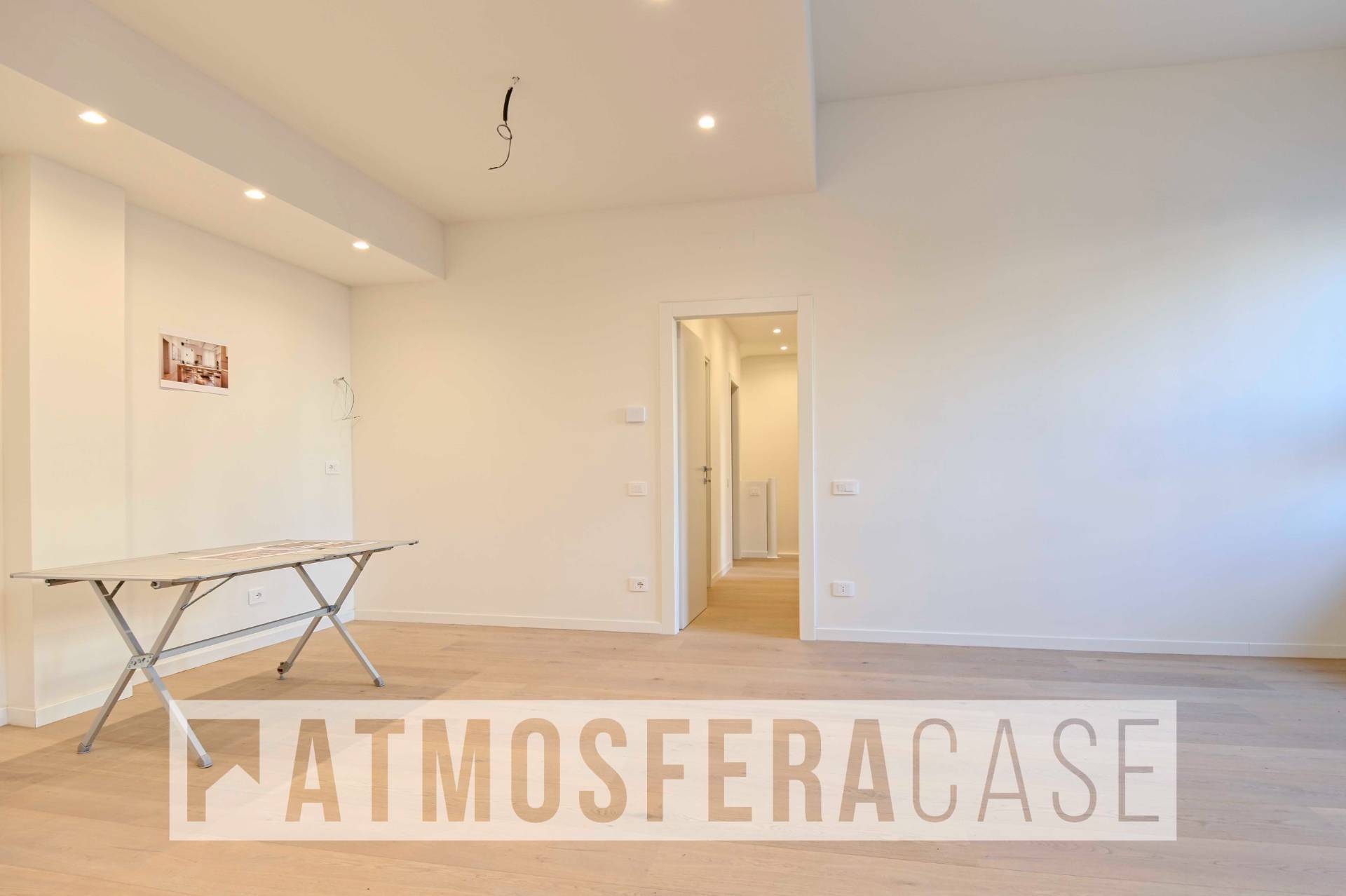 Appartamento in vendita a Bergamo, Centrale