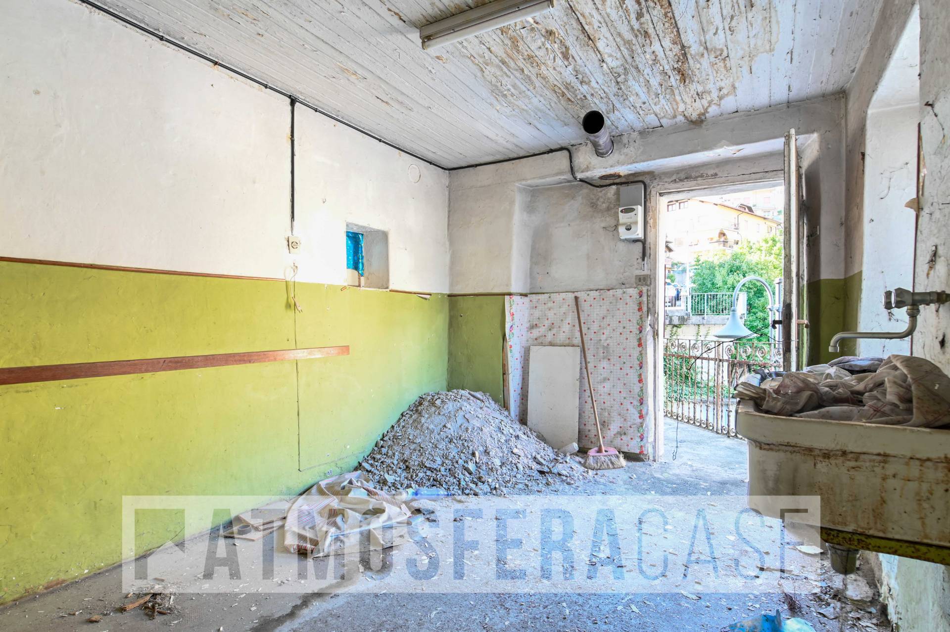 Rustico in vendita a Ubiale Clanezzo