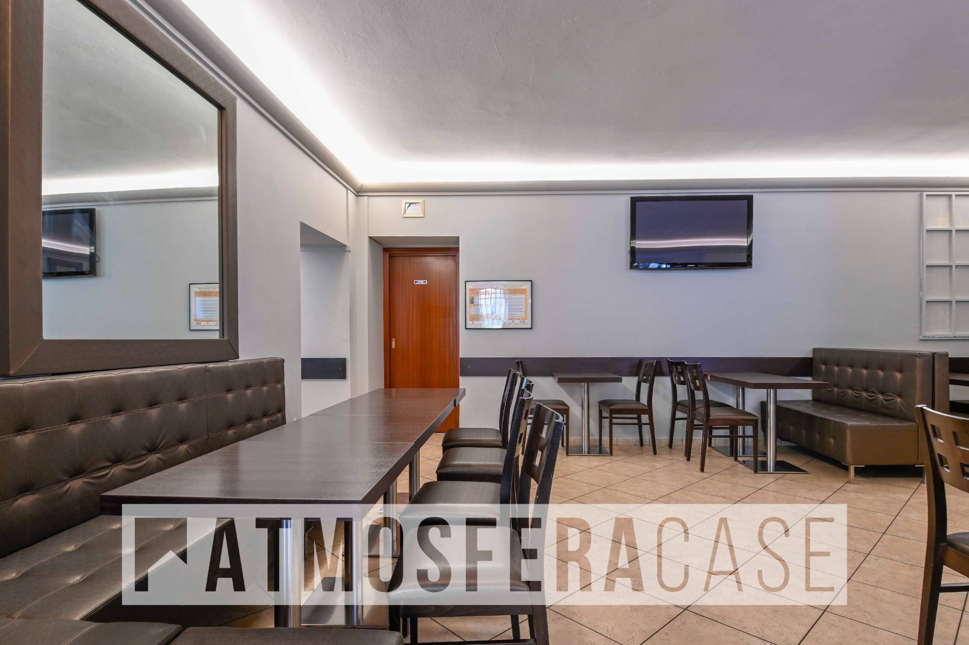 Locale commerciale in vendita a Castel Rozzone