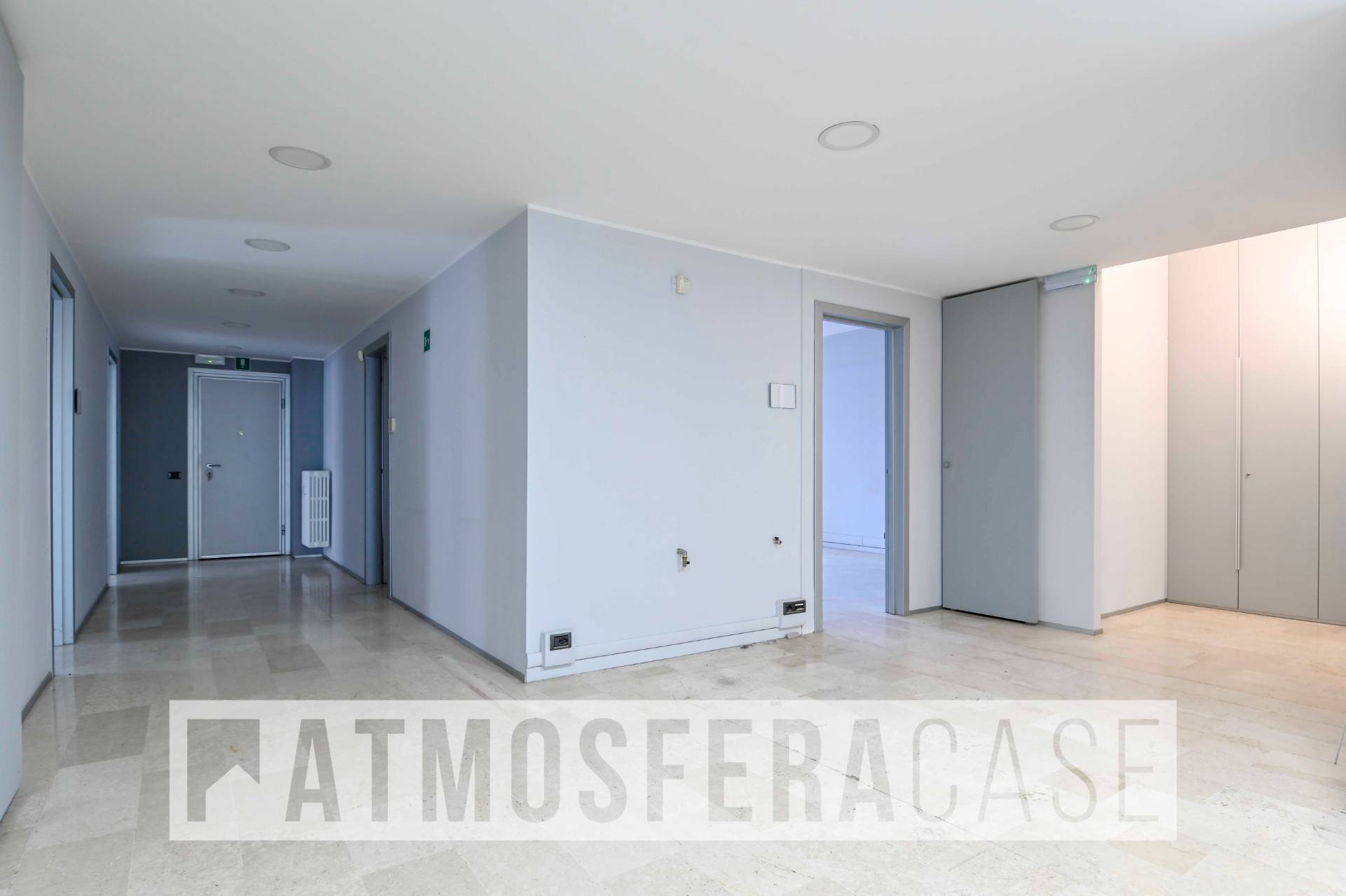 Studio/Ufficio in vendita a Bergamo, Centrale