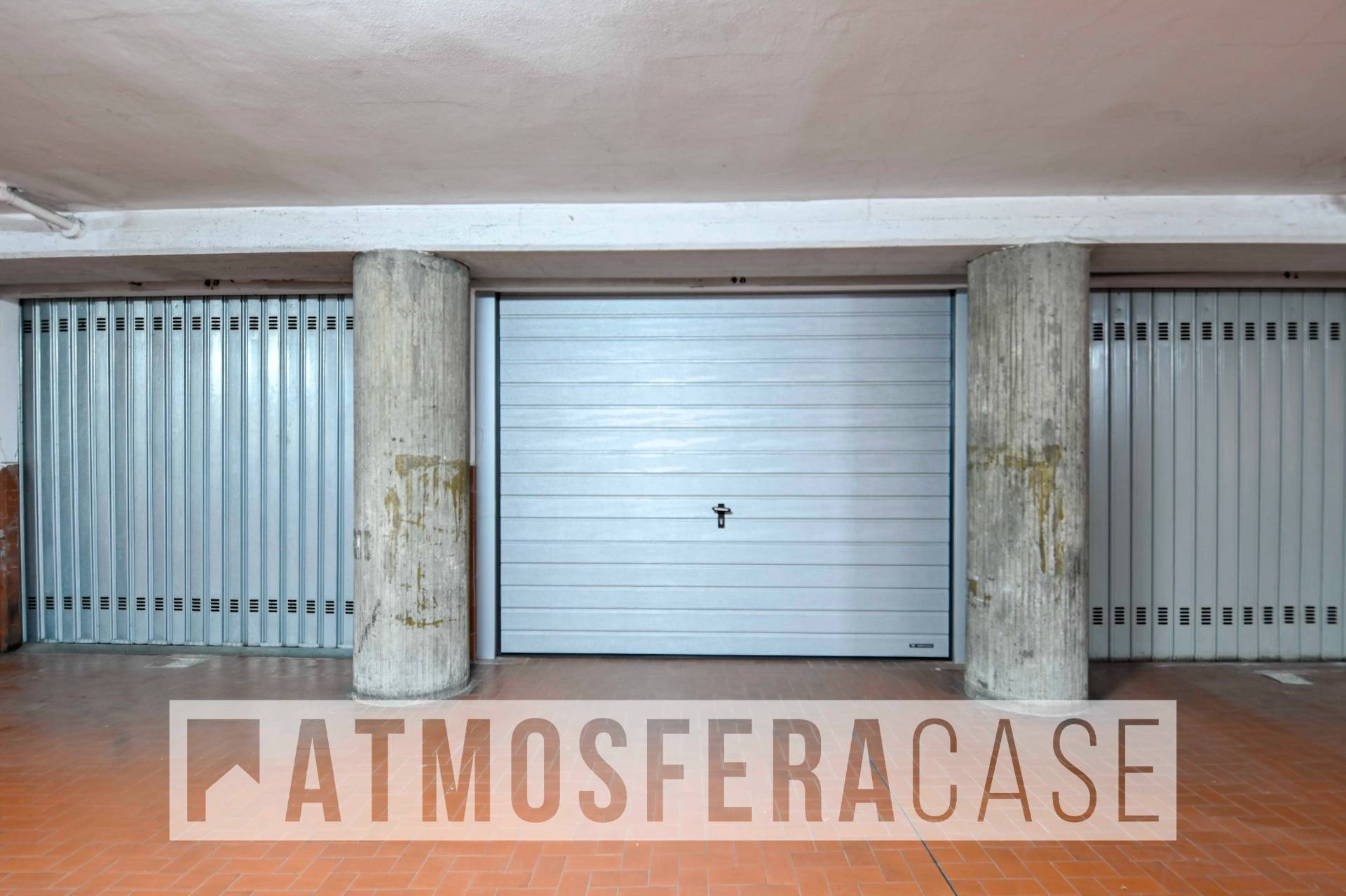 Box o garage in affitto a Bergamo, Centrale