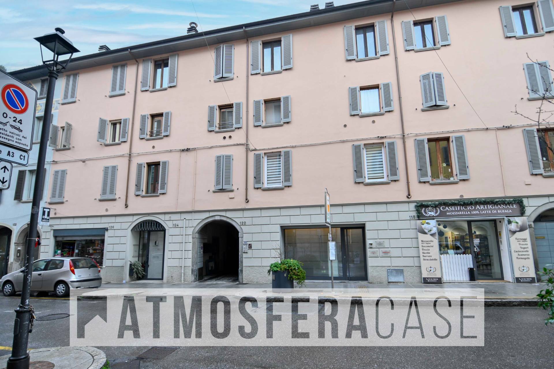 Appartamento in vendita a Bergamo, Centrale