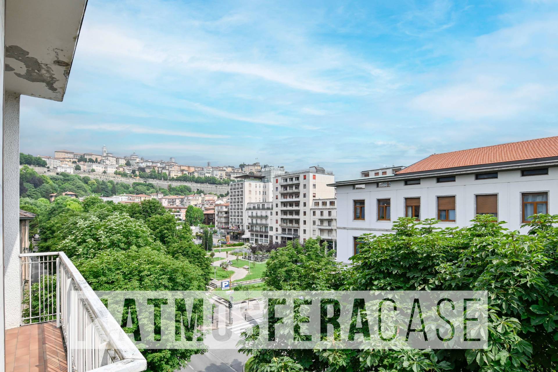 Appartamento in vendita a Bergamo, Centrale