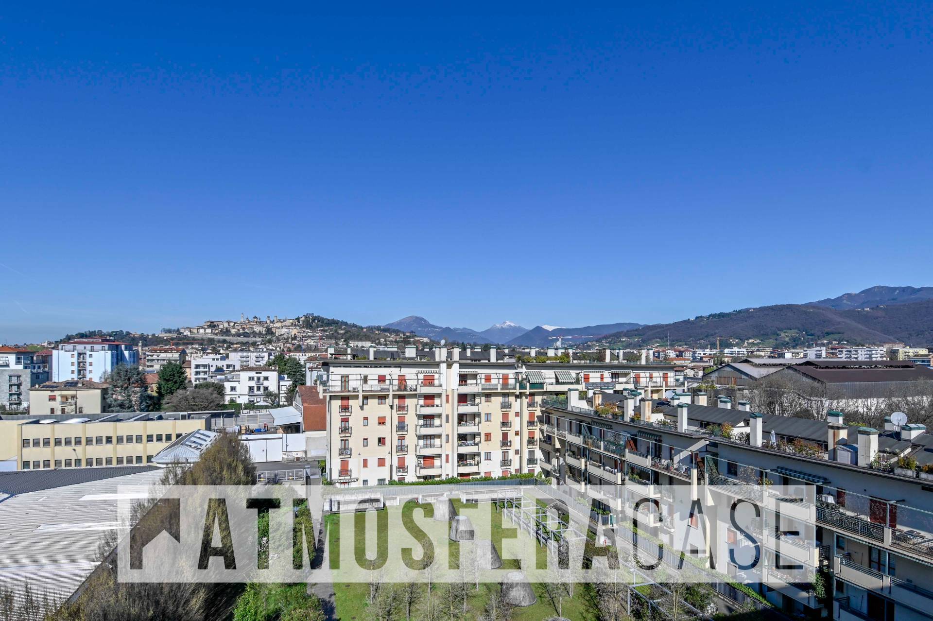 Attico in vendita a Bergamo, Borgo Palazzo