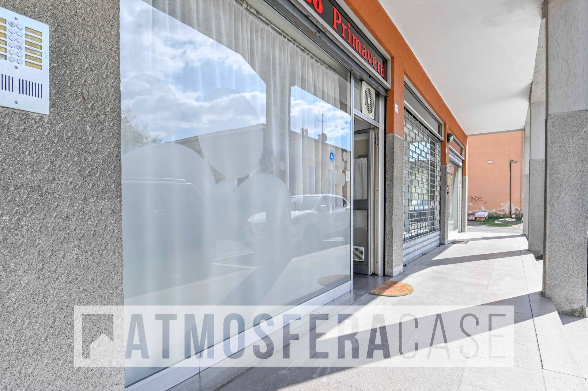 Locale commerciale in vendita a Brignano Gera d'Adda