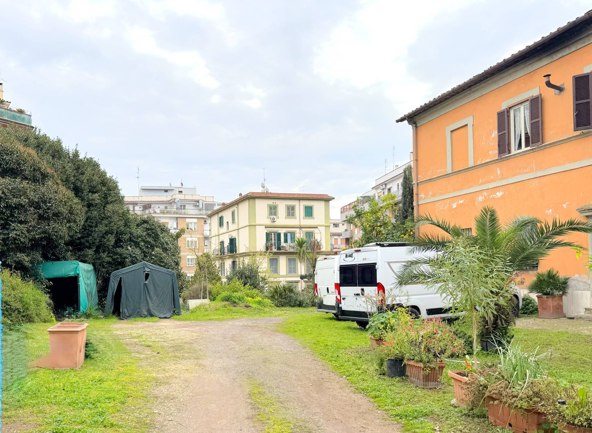 Casa singola in vendita a Roma, Appio Latino