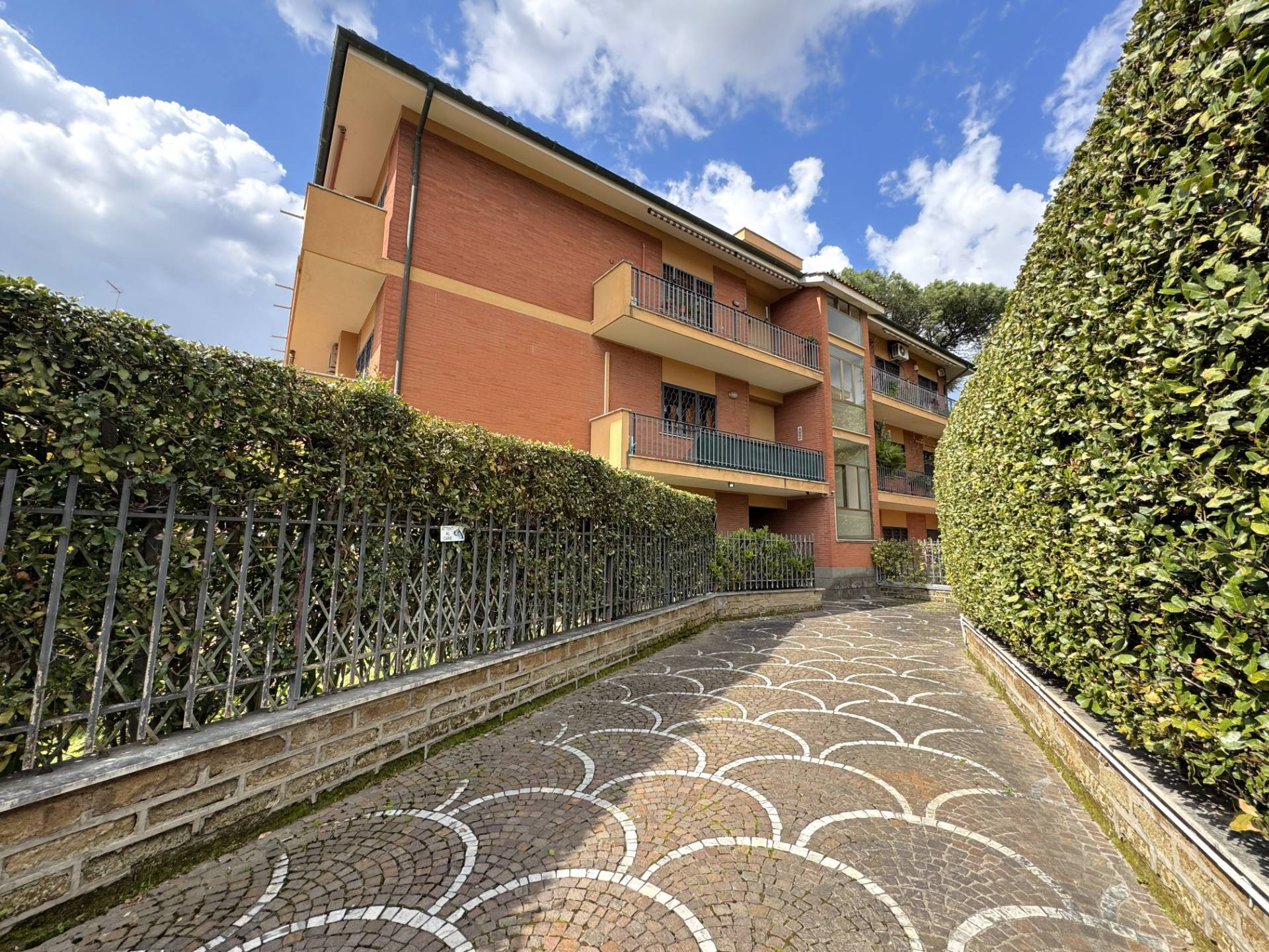 Appartamento in vendita a Roma, Appio Pignatelli