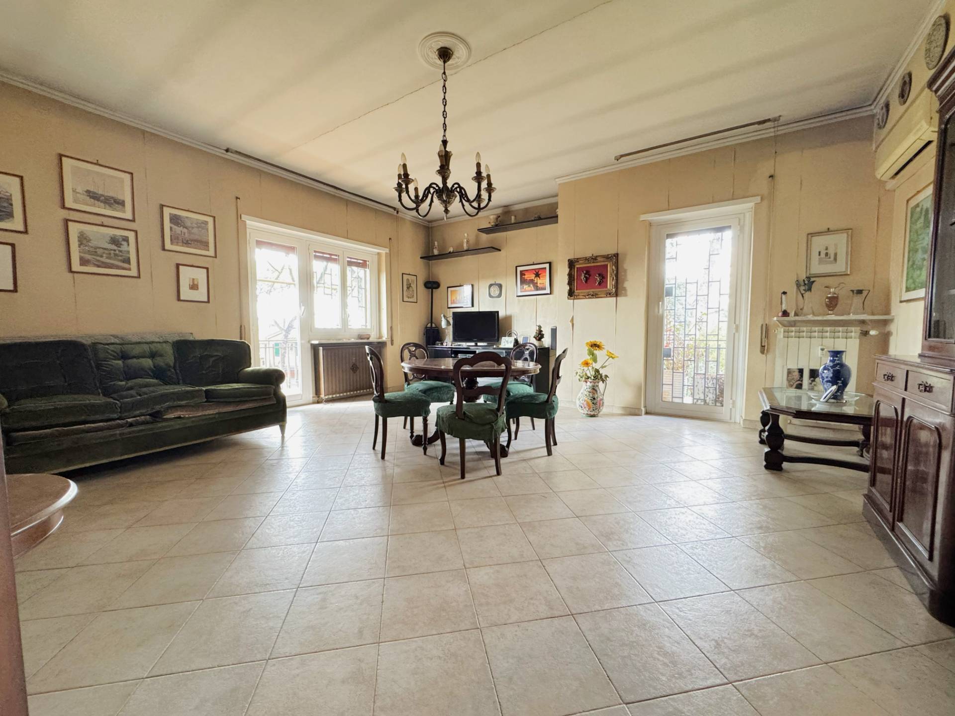 Appartamento in vendita a Roma, Appio Pignatelli