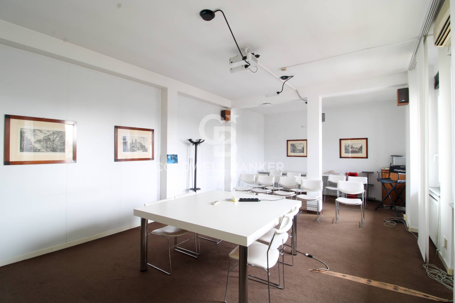 Capannone industriale in vendita a Cassina de' Pecchi