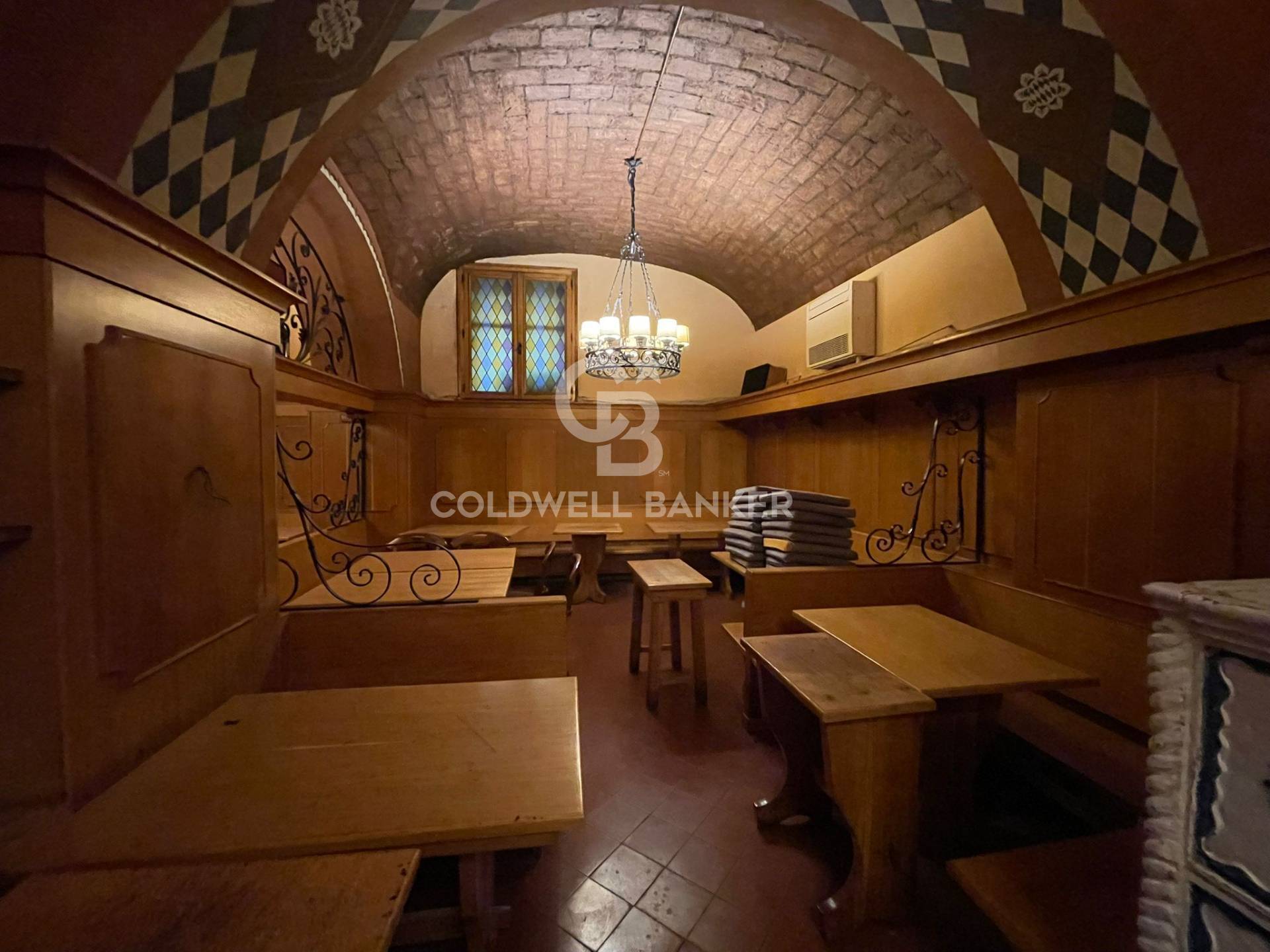 Locale commerciale in affitto a Roma, Centro Storico