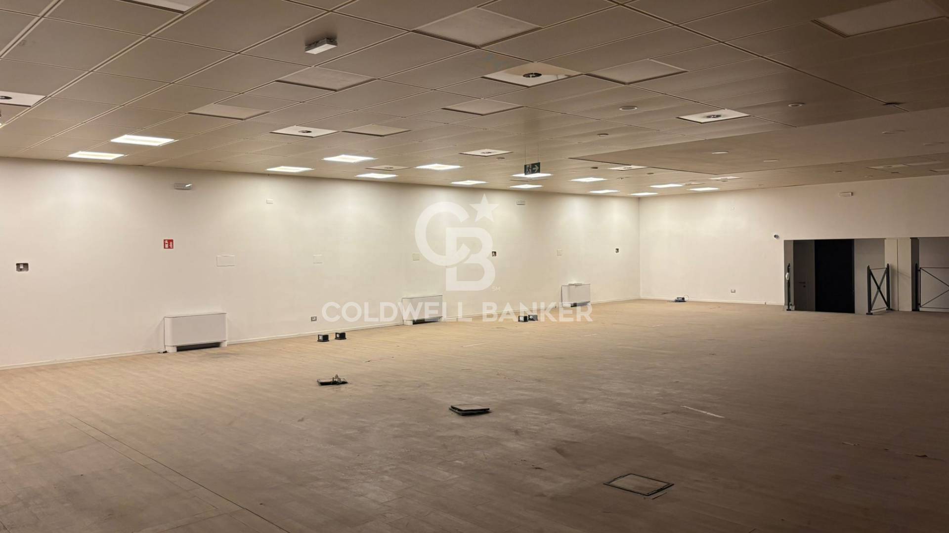 Locale commerciale in affitto a Roma, Tiburtino