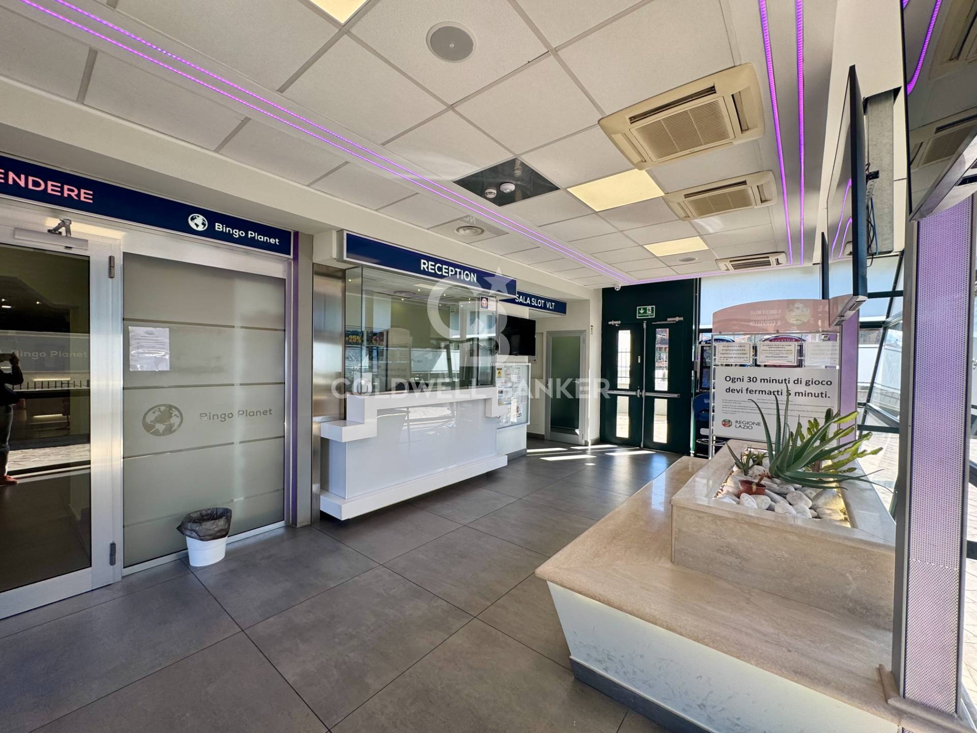 Locale commerciale in affitto a Roma