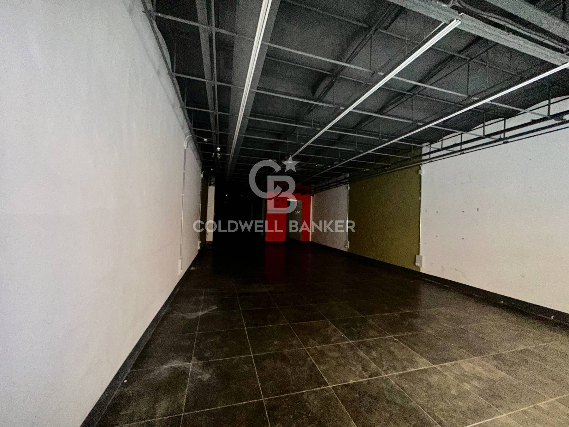 Locale commerciale in affitto a Roma, Centro Storico