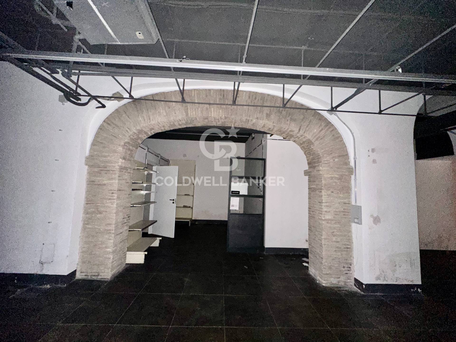 Locale commerciale in affitto a Roma, Centro Storico