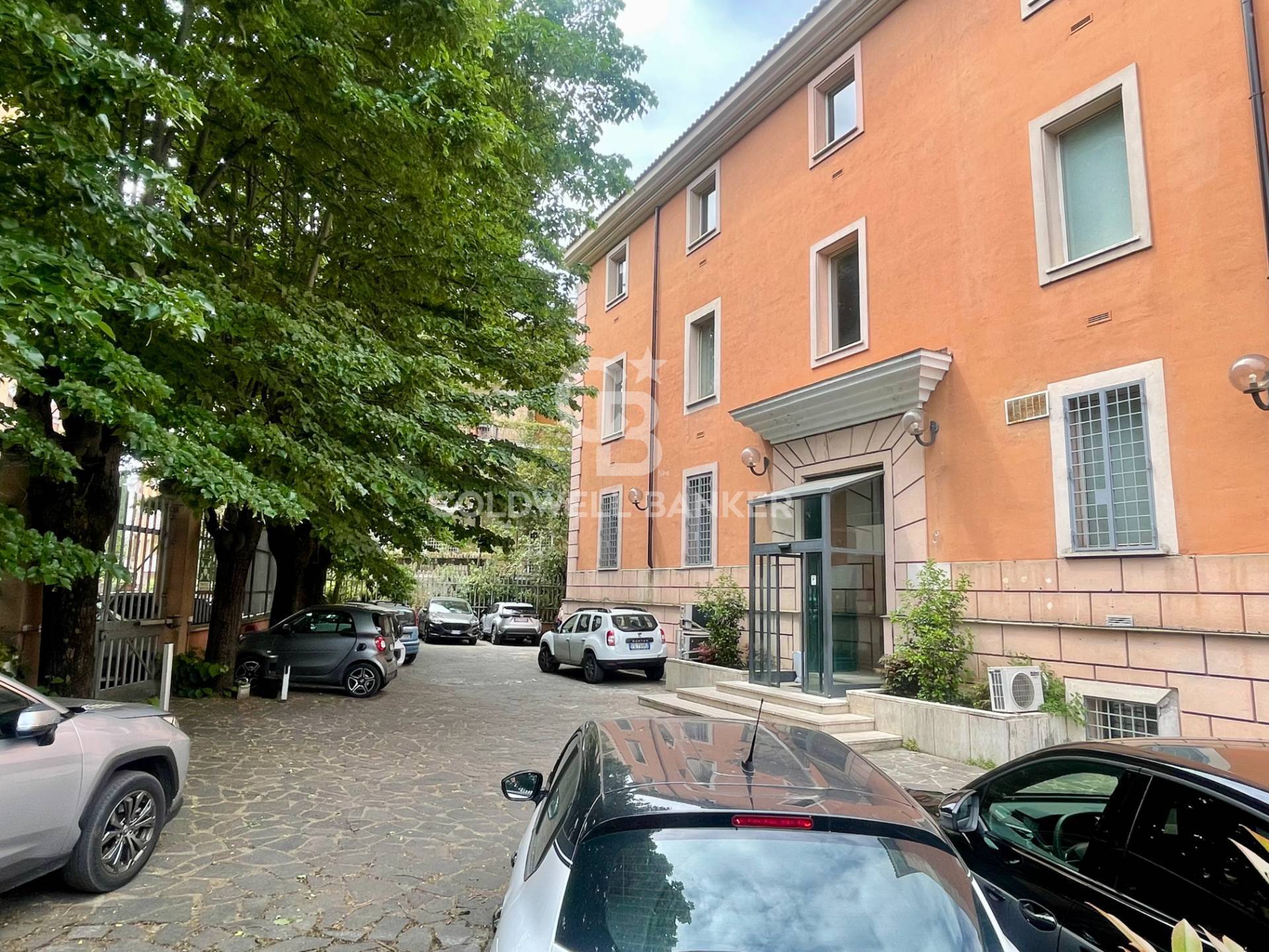 Edificio Direzionale in affitto a Roma, Montemario