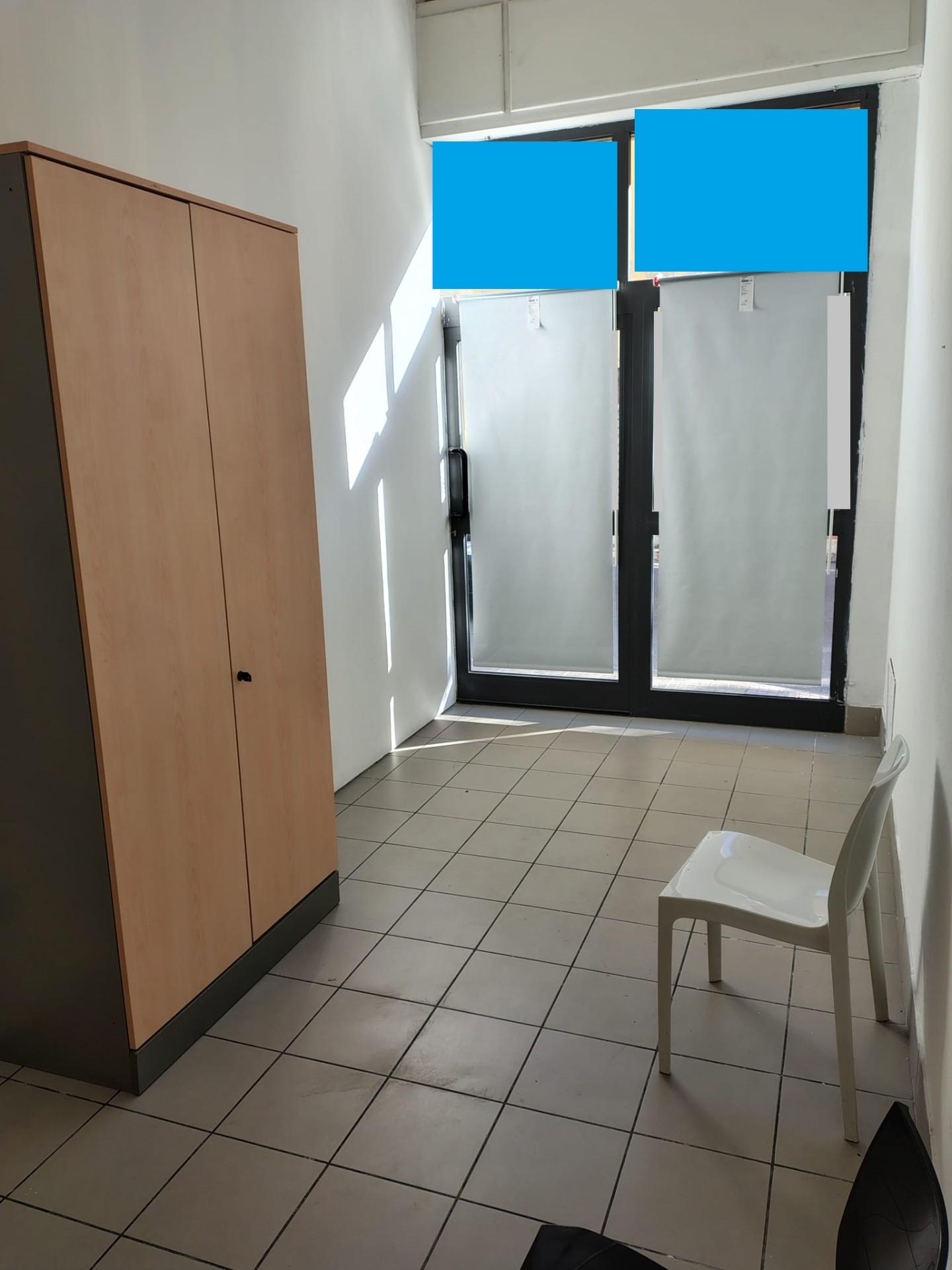 Ufficio in affitto a Cascina