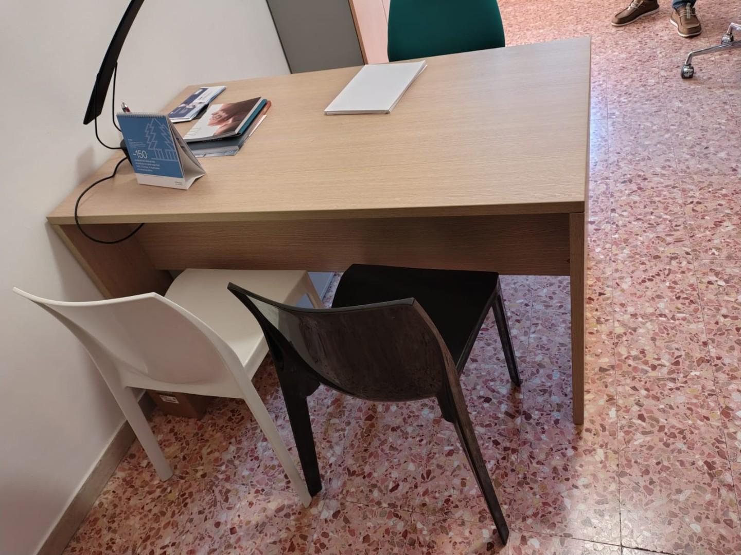 Ufficio in affitto a Cascina