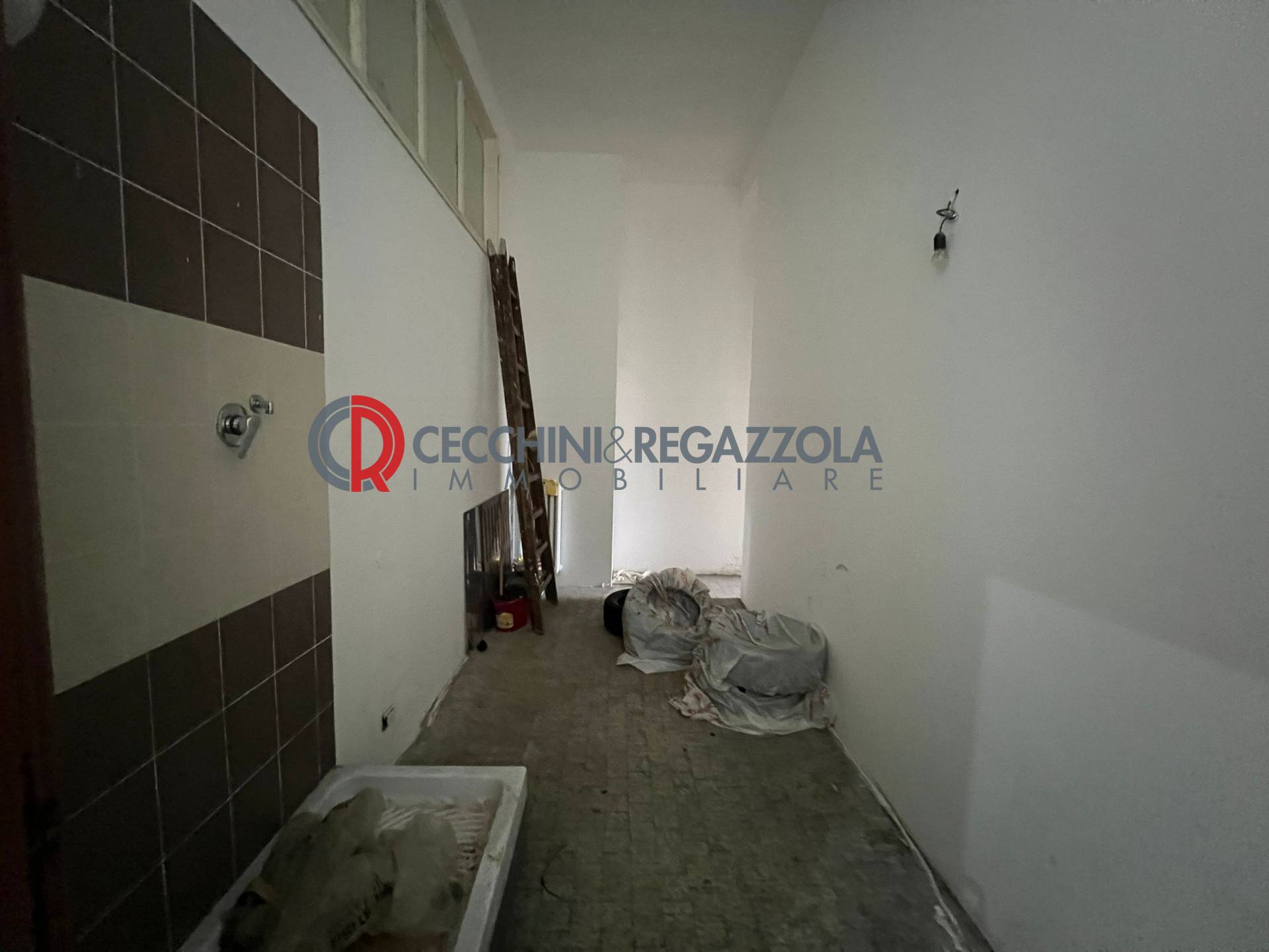 Negozio in affitto a Milano, Quarto Oggiaro