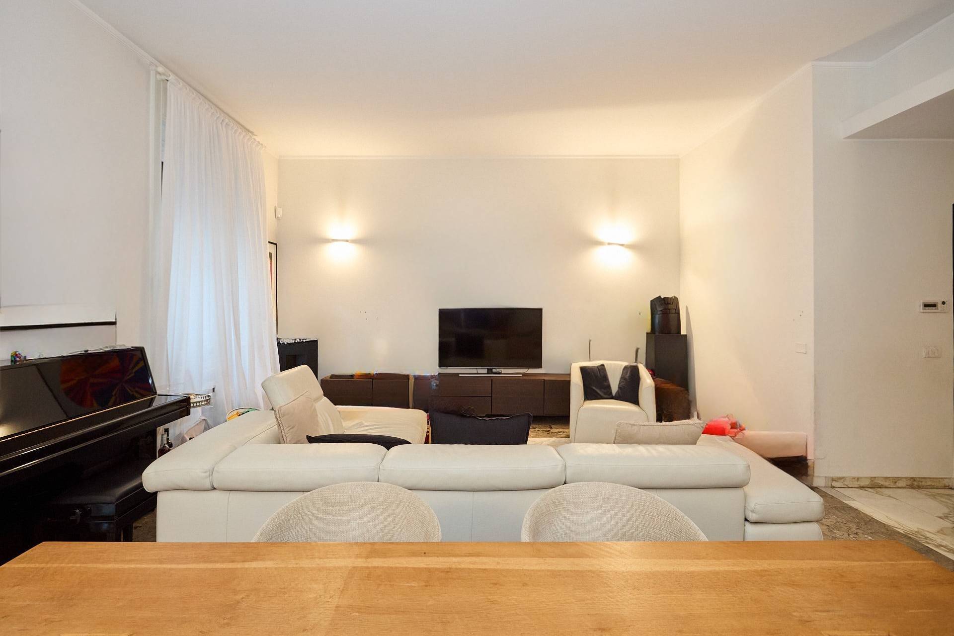 Appartamento in affitto a Milano, Centro Storico