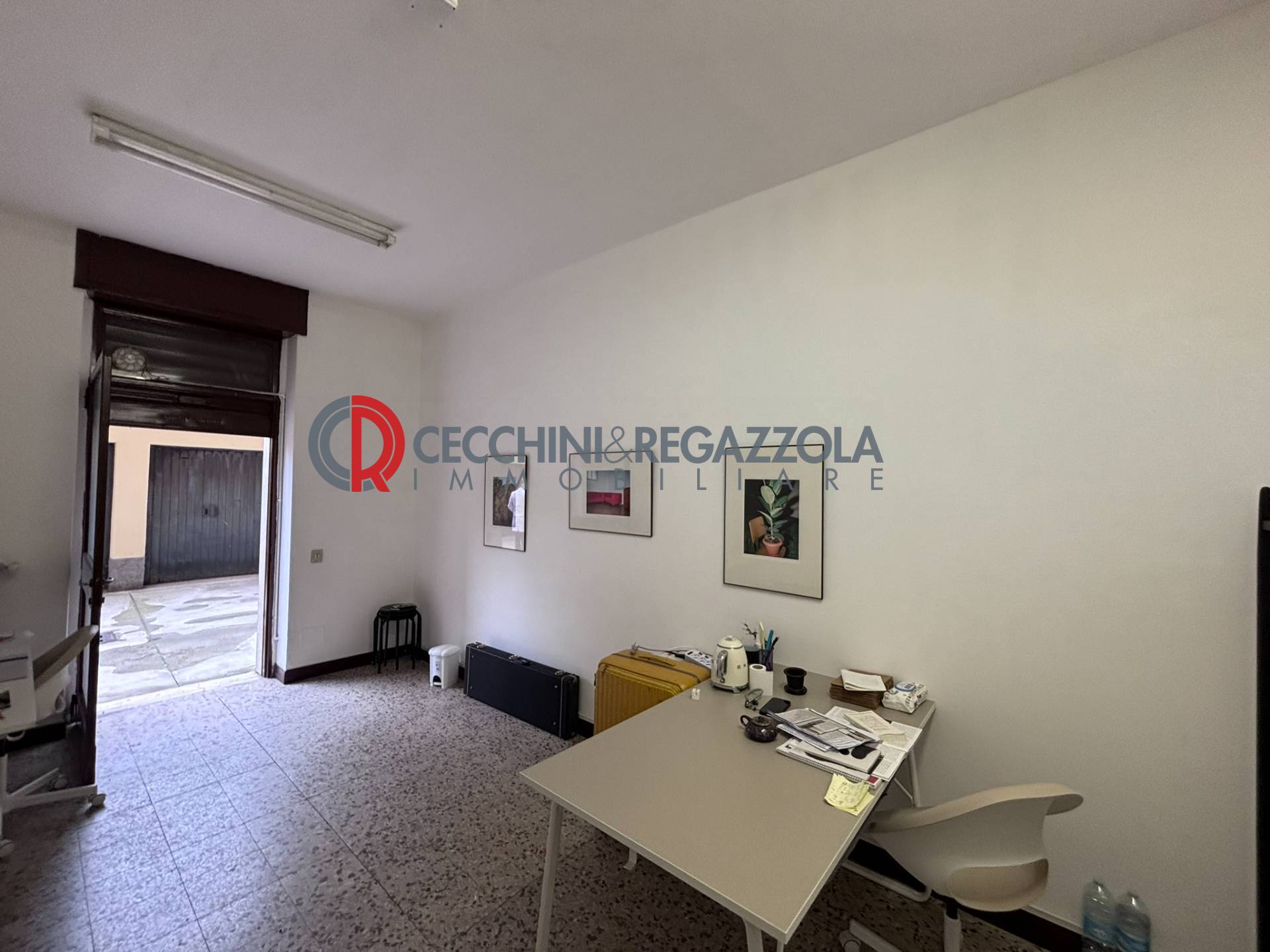 Magazzino in affitto a Milano, Monza